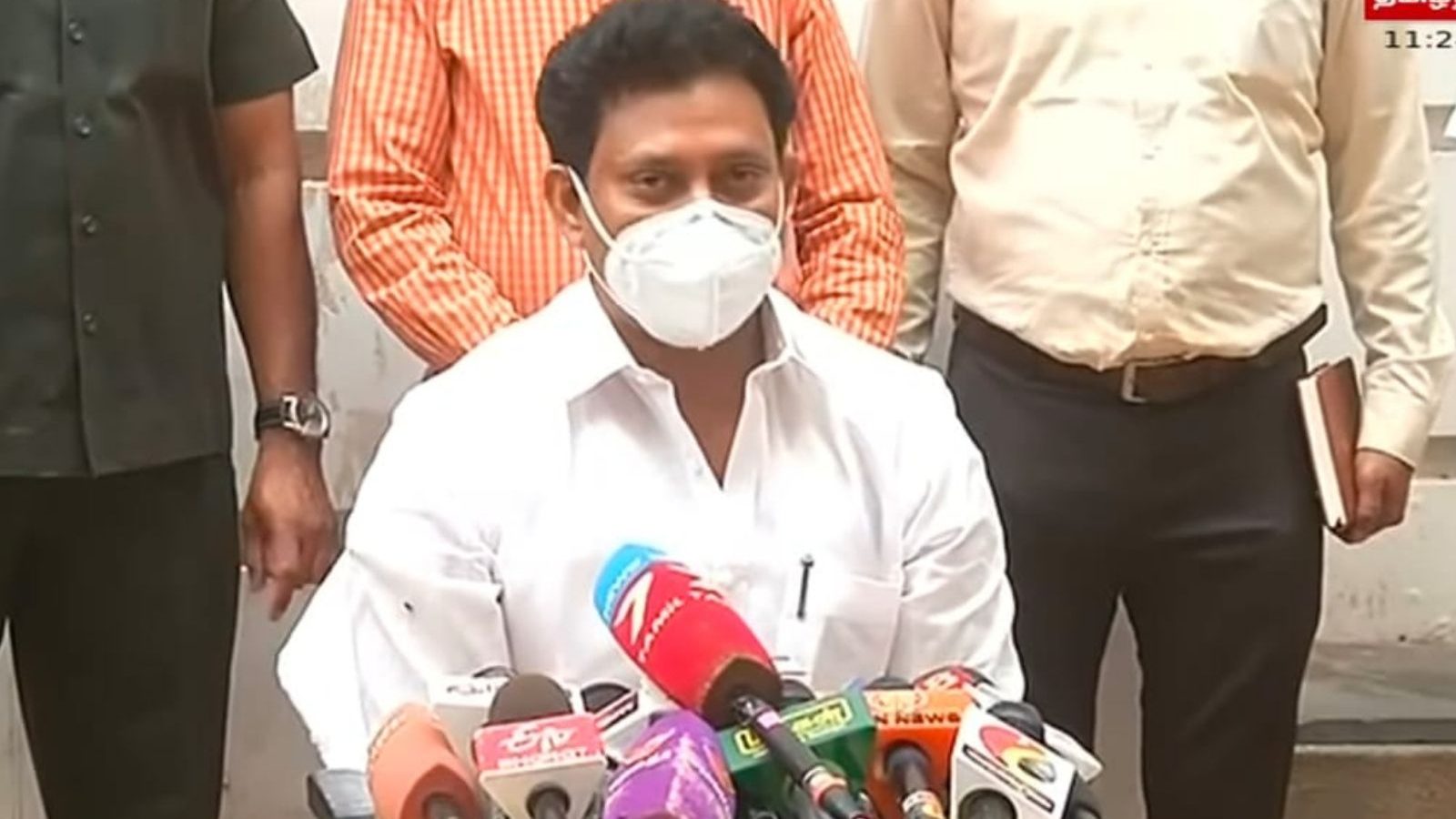 பொதுத்தேர்வில் 6.70 லட்சம் மாணவர்கள் ஆப்செண்ட்: சிறப்பு தேர்வு எழுத நடவடிக்கை.. அமைச்சர் அன்பில் மகேஷ் தகவல்