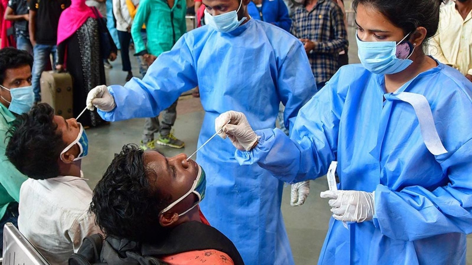 கொரோனா பரிசோதனைகளை குறைக்க தமிழக அரசு உத்தரவு