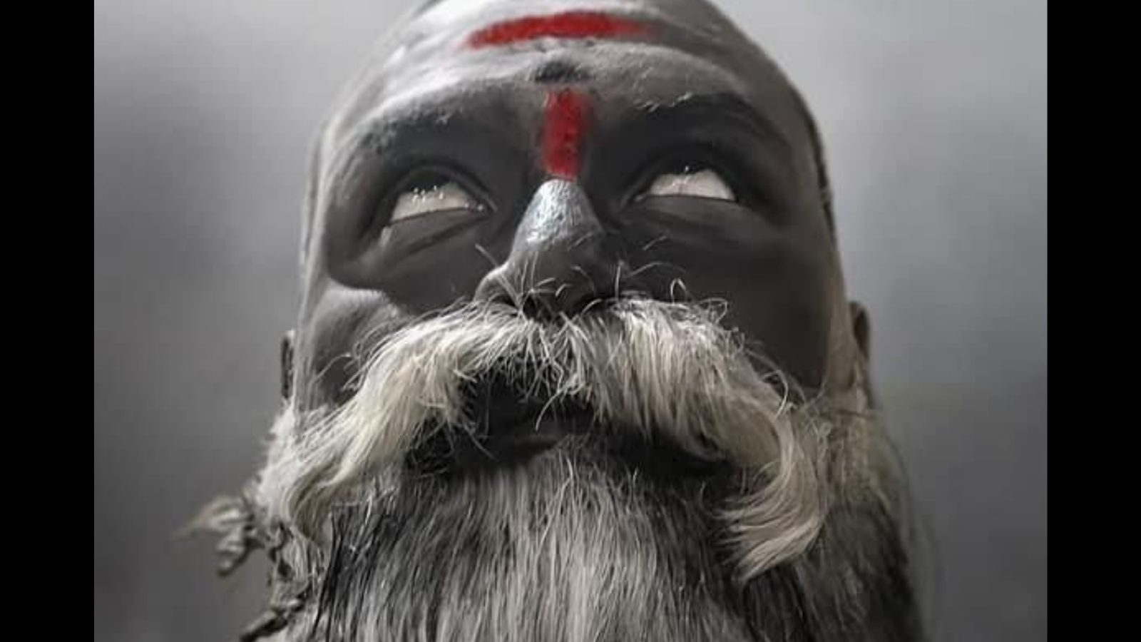 துர்கா படத்தின் இயக்குனர்களை அறிவித்த ராகவா லாரன்ஸ்...!