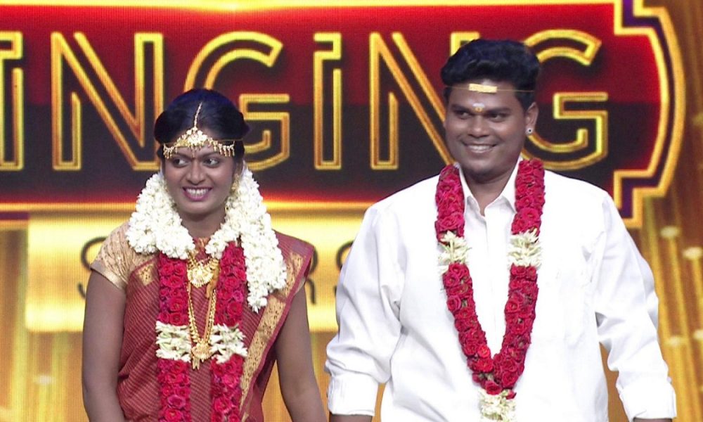 ஆசிட் அடிப்பதாக மிரட்டுகிறார்... முன்னாள் கணவர் சதீஷ் மீது கானா பாடகி இசைவாணி புகார்