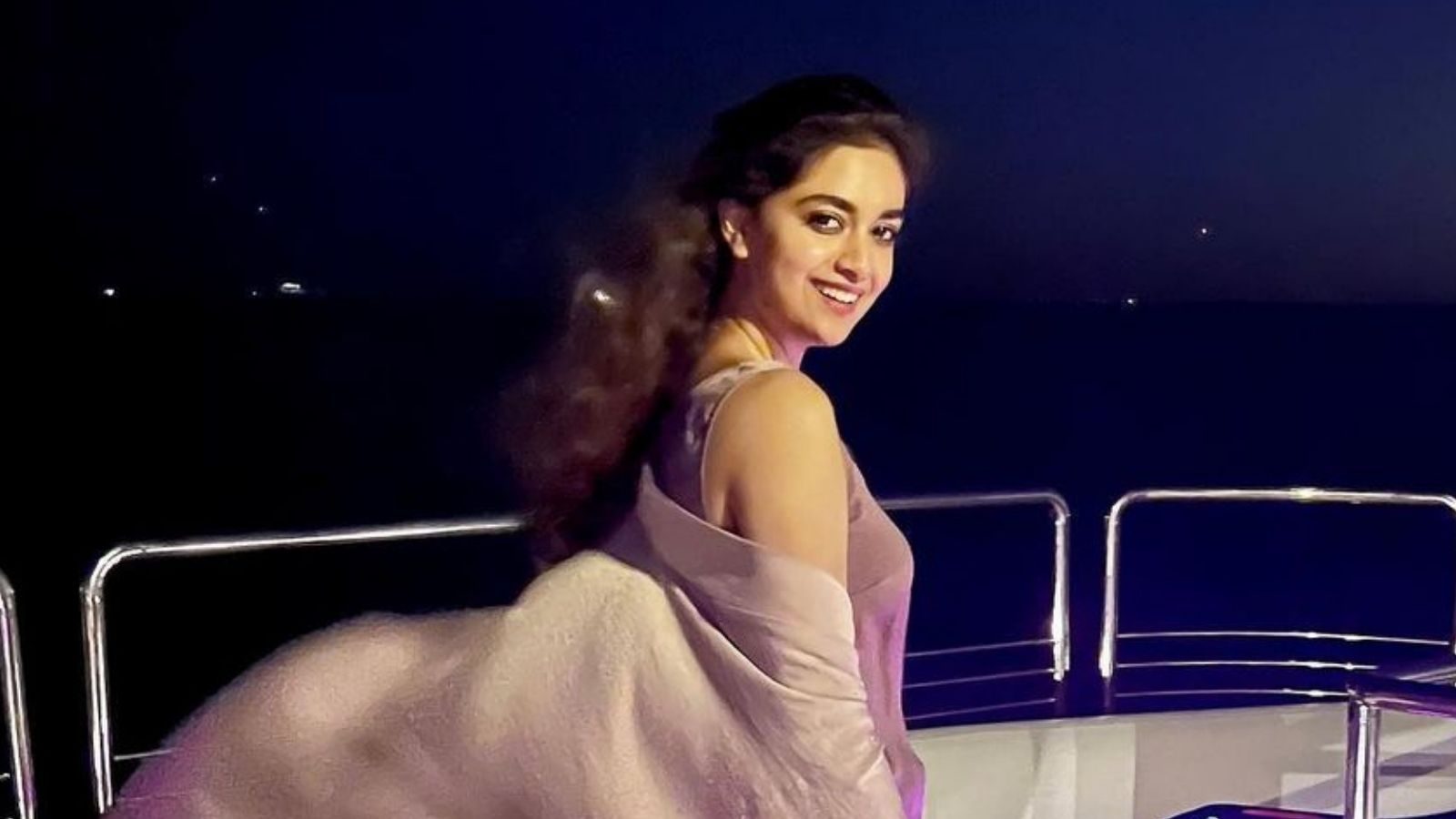 வைரலாகும் கீர்த்தி சுரேஷின் லேட்டஸ்ட் புகைப்படம்..