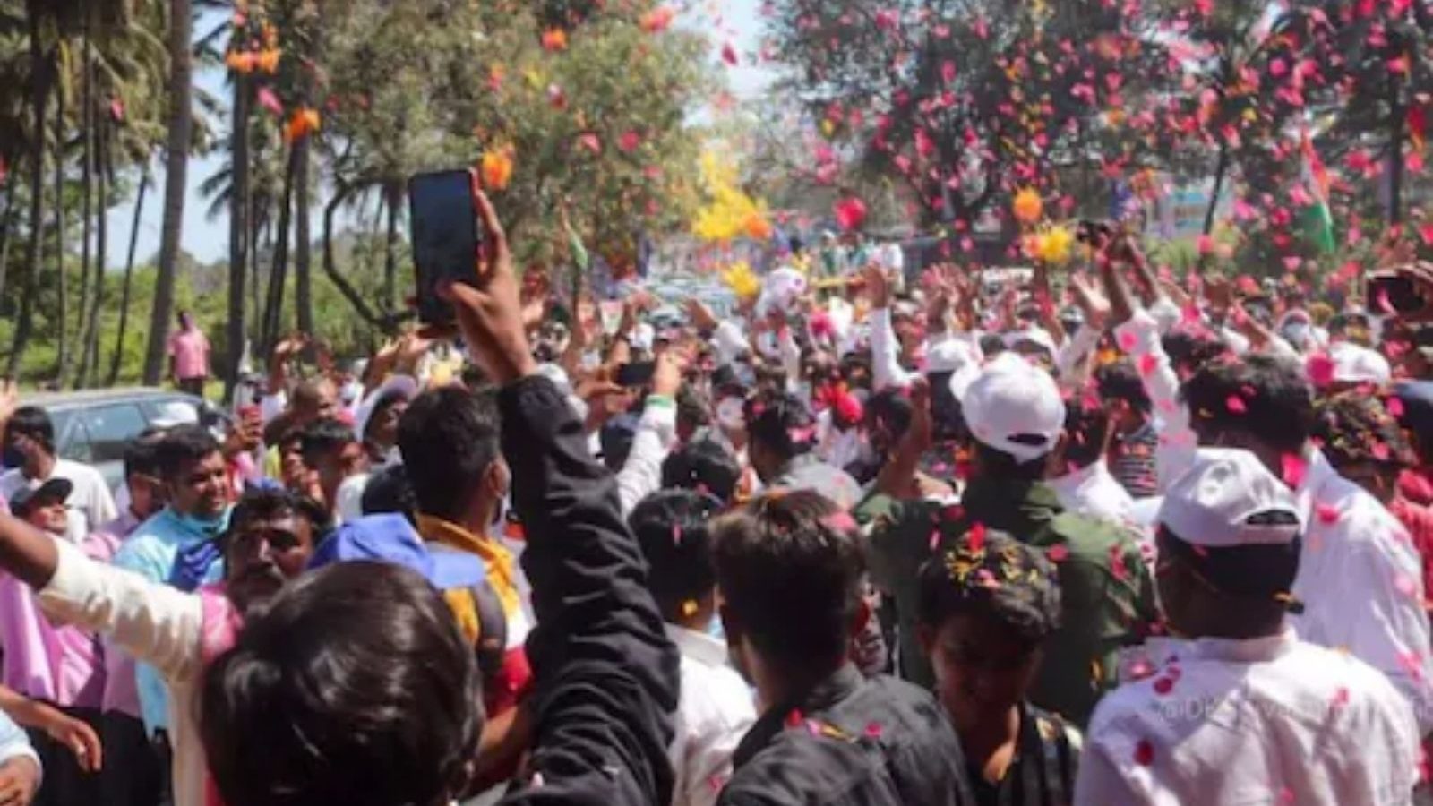 மேகதாது பாதயாத்திரை தற்காலிகமாக ரத்து - சித்தராமையா!