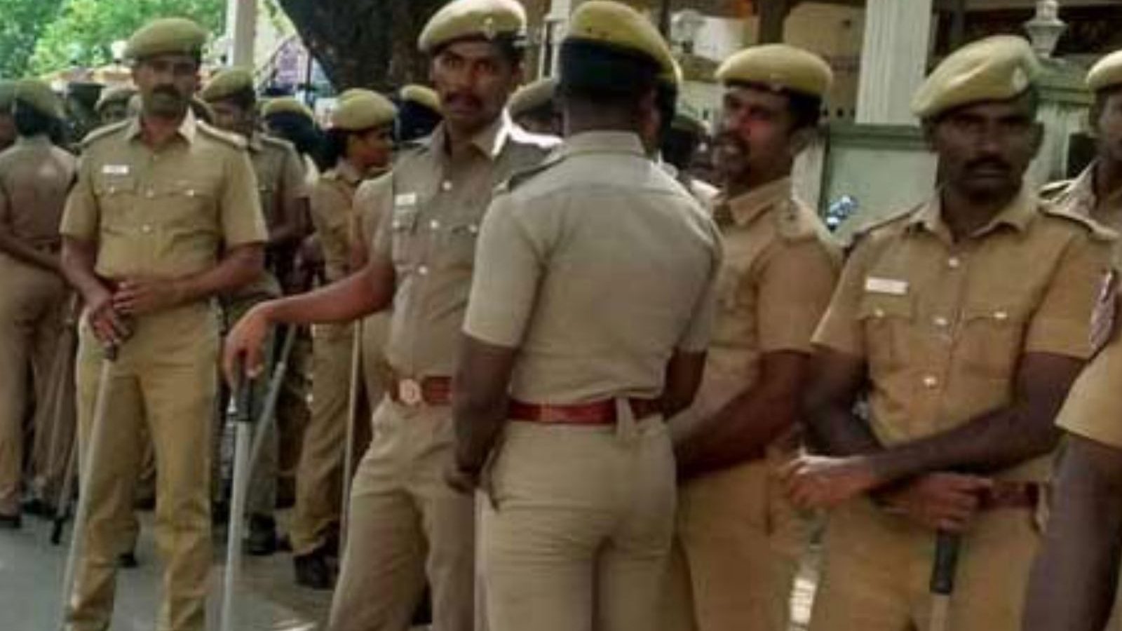 காவல் புகார் ஆணையங்கள் அமைப்பது தொடர்பான வழக்குகளை முடித்த வைத்தது உயர் நீதிமன்றம்