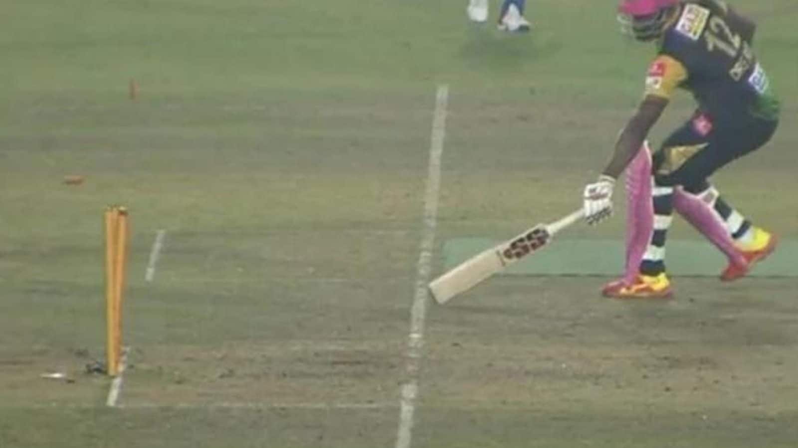 கிரிக்கெட் ரசிகர்கள் இதுவரை பார்த்திராத புதுமையான ரன் அவுட்... பரிதாபமாக வெளியேறிய ரஸல்