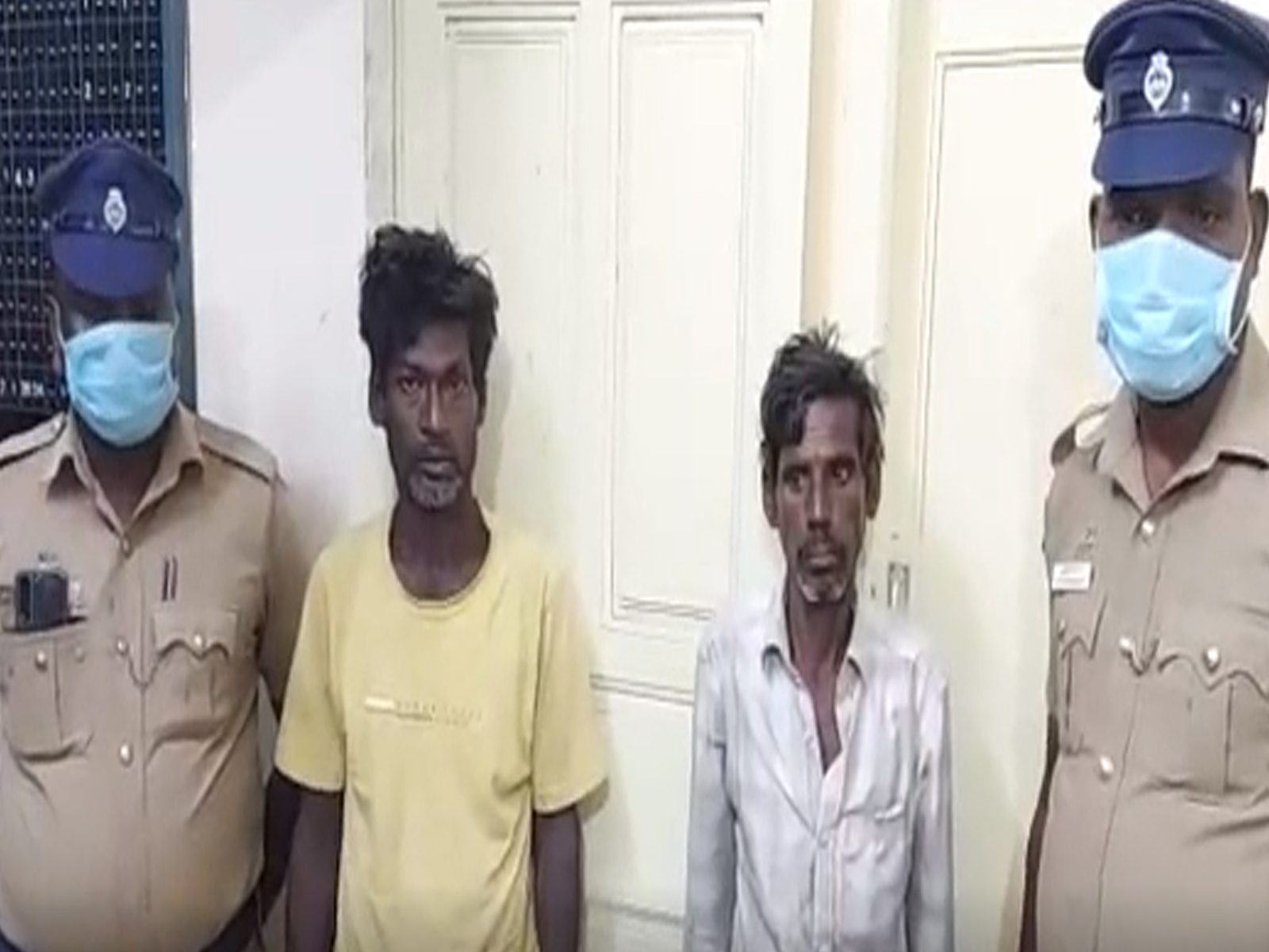POCSO Case | பெற்ற மகளை கர்ப்பமாக்கிய கொடூர தந்தை.. நண்பனும் உடந்தை -  போக்சோவில் இருவர் கைது / Villupuram man who Rapes his own daughter police  investigate the matter – News18 Tamil