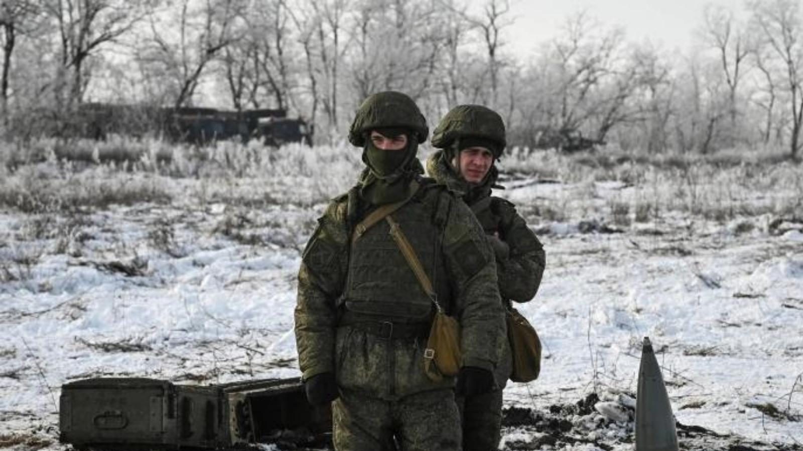 போரை தொடங்குவதில் ரஷ்யா பிடிவாதம்... இந்திய தூதரக பணியாளர்கள் குடும்பத்தினருடன் நாடு திரும்புகின்றனர்..