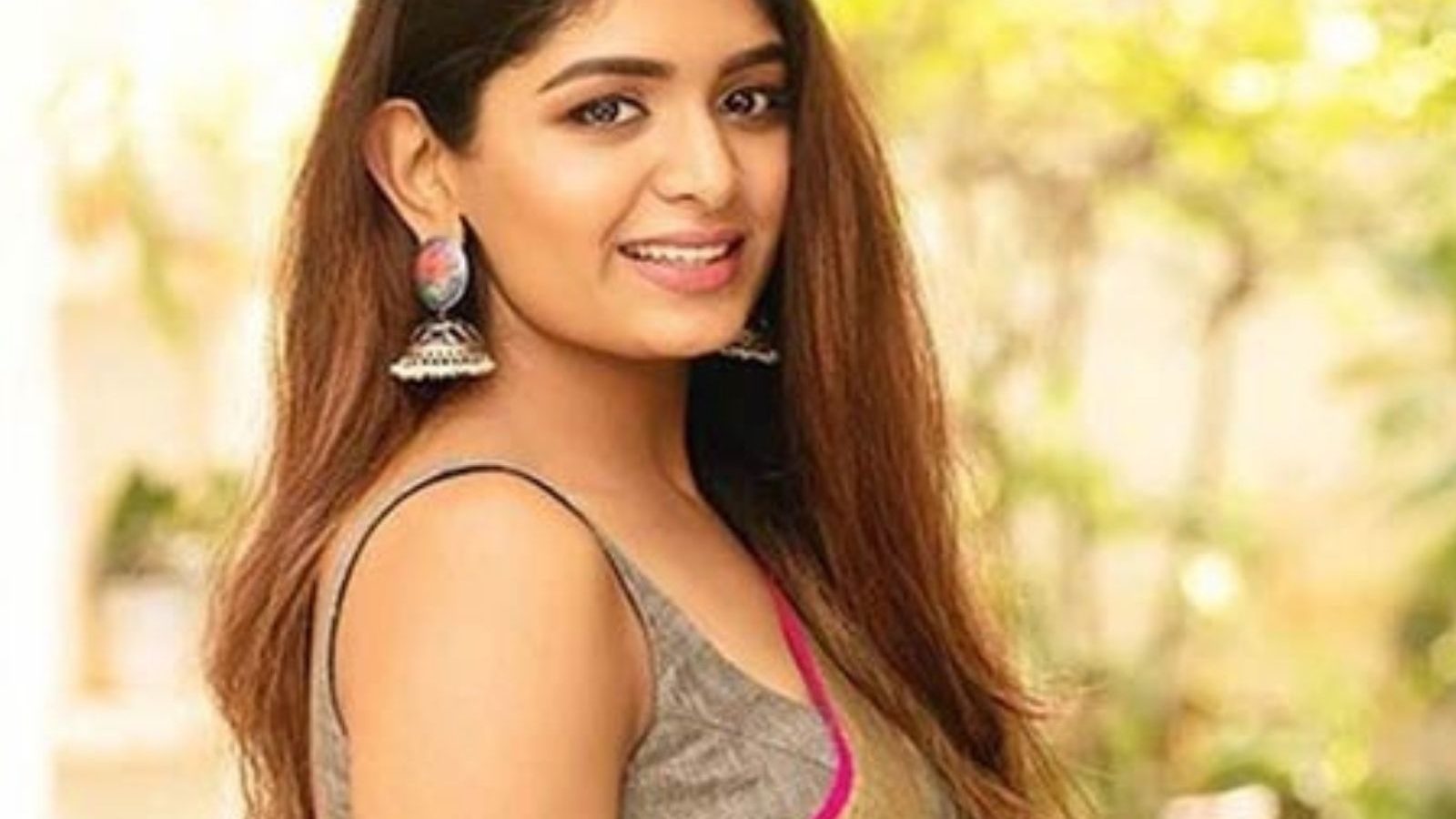 தமன் இசையில் பாடகியான அதிதி ஷங்கர்...!