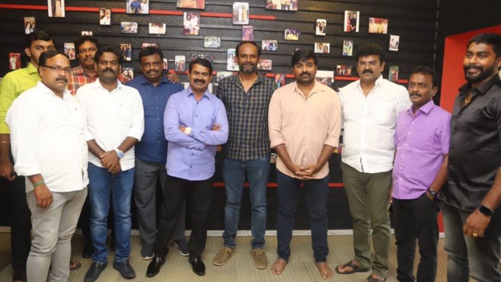 சிறப்பு திரையிடலில் மணிகண்டனின் கடைசி விவசாயி திரைப்படத்தை பார்த்த சீமான்!