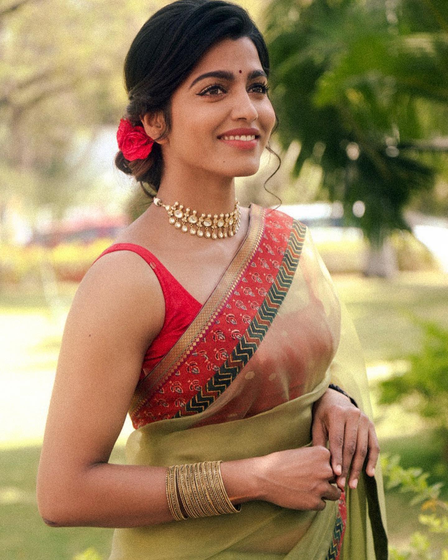  நடிகை சாய் தன்ஷிகா ( Image : Instagram @saidhanshika)
