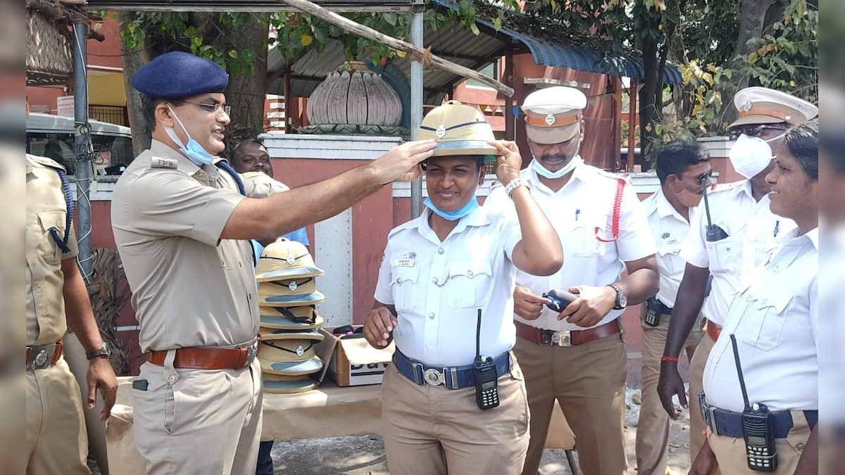 கூலிங் கிளாஸ், தொப்பி.. போக்குவரத்து போலீசார் கோடை வெயிலை சமாளிக்க எஸ்.பி வழங்கிய பொருளுதவி..