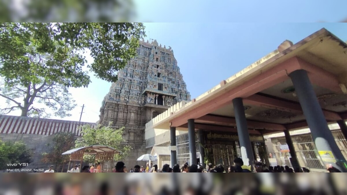 அழகர்கோயில் பதினெட்டாம்படி ராஜகோபுரம்: 10 ஆண்டுகளுக்கு பின் புனரமைப்பு பணி தீவிரம்