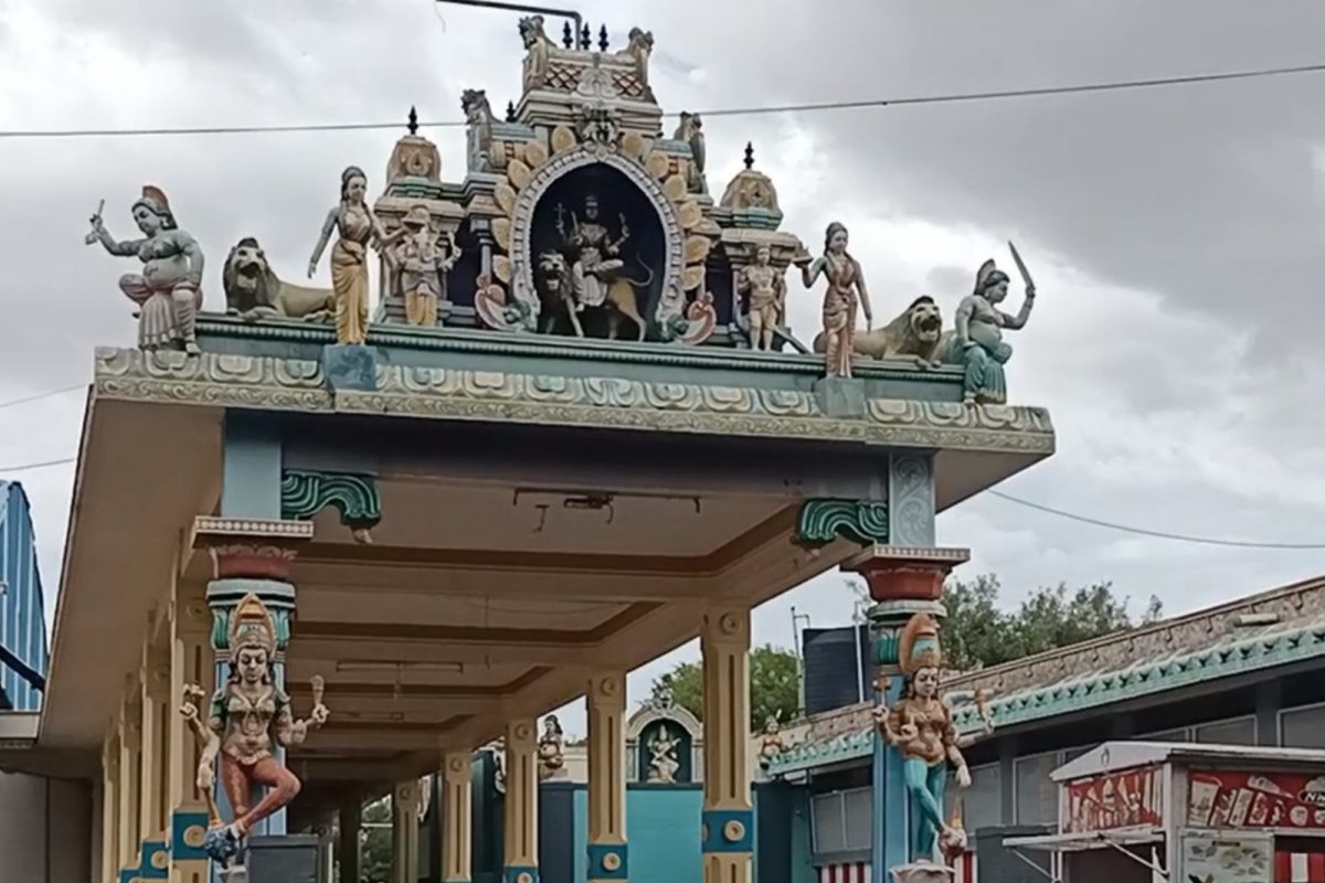 Theni Veerapandi Temple | வீரபாண்டி கோவில் திருவிழா - ராட்டினம் ஏலத் ...