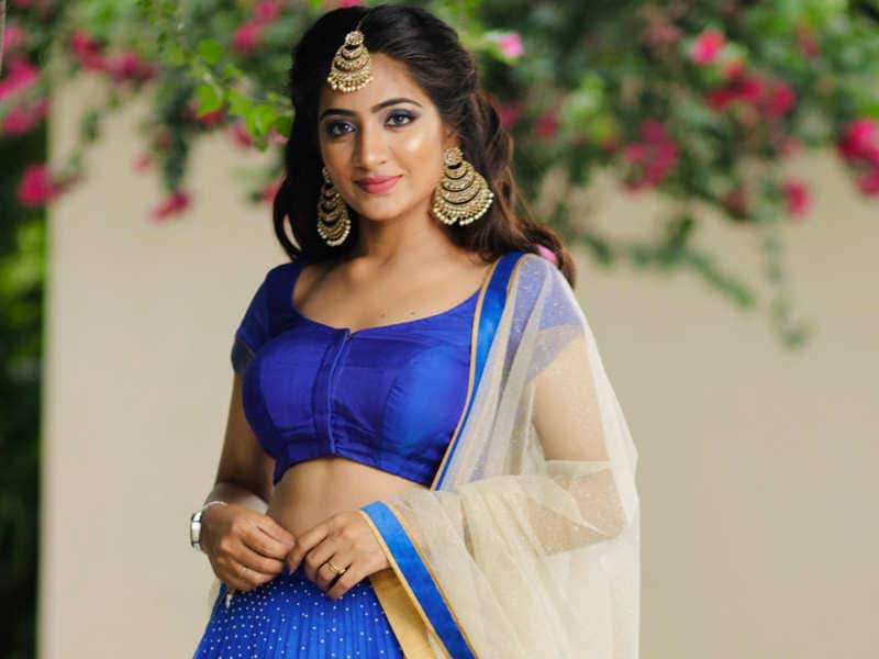 Colors Tamil Idhayathai Thirudathe Hima Bindu in Rajinikanth Padayappa, idhayathai thirudathe hima bindu, idhayathai thirudathe serial, idhayathai thirudathe serial actress, idhayathai thirudathe colors tamil, hima bindu husband name, hima bindu instagram, hima bindu wikipedia, navin kumar and hima bindu, hima bindu family photos, hima bindu family, hima bindu age, hima bindu mother, padayappa full movie tamil, padayappa movie download, padayappa ott, padayappa sun nxt, padayappa full movie tamil mx player, padayappa 2, padayappa netflix, padayappa tamilyogi, ஹிமா பிந்து, படையப்பா, படையப்பா படத்தில் ஹிமா பிந்து, படையப்பா திரைப்படம், இதயத்தை திருடாதே, இதயத்தை திருடாதே ஹிமா பிந்து, ரஜினிகாந்த் படையப்பா