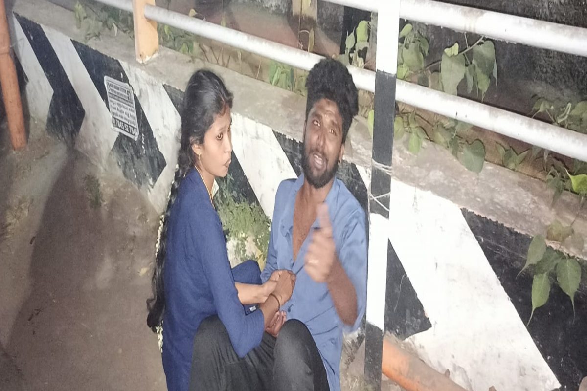 சிக்னலில் நின்ற கார்.. காதல் ஜோடி அலறல் சத்தம்- கோவையில் பரபரப்பு