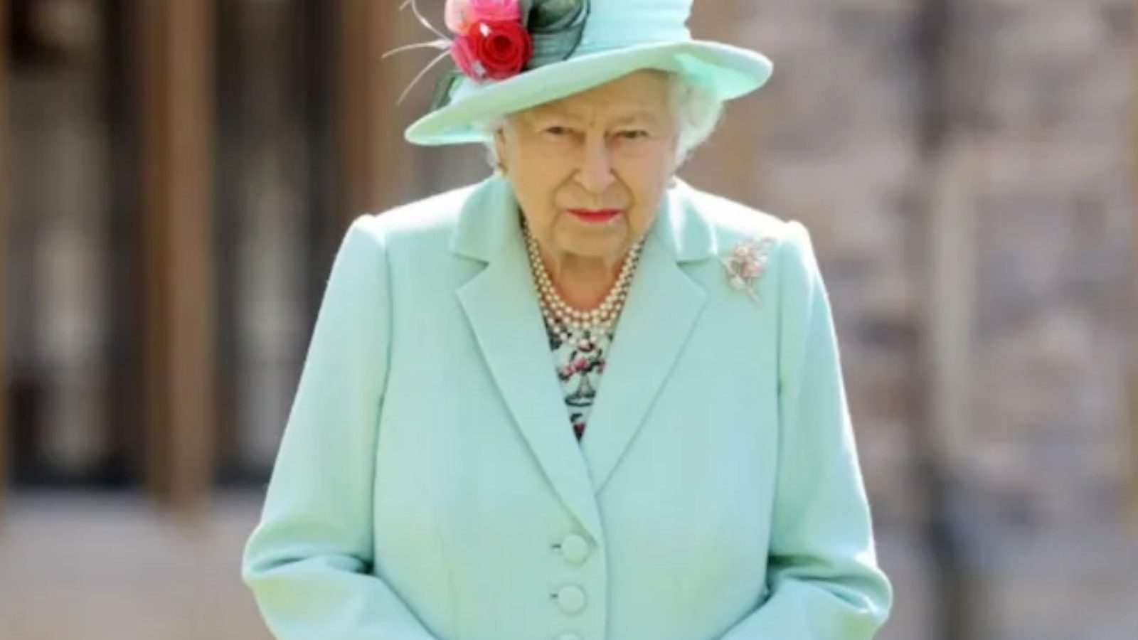 உக்ரைன் அகதிகளுக்கு உதவிக்கரம் நீட்டிய இங்கிலாந்து ராணி...