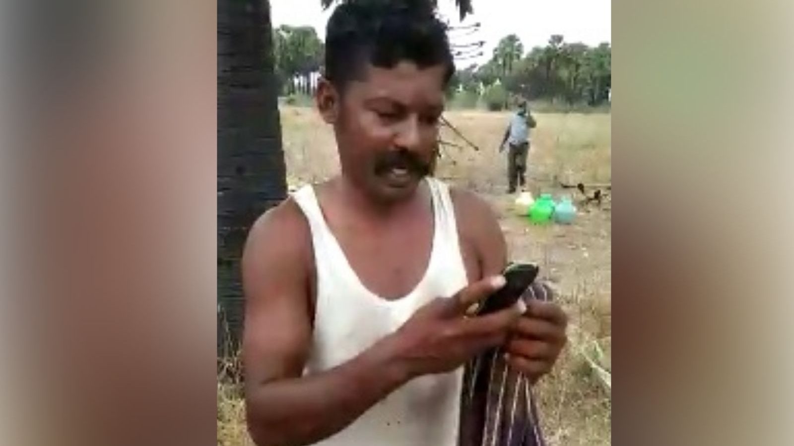 கள் இறக்க 10,000 மாமூல்.. போலீசாருடன் ஒப்பந்தம் செய்து கள் விற்பனை - கோவில்பட்டியில் பரபரப்பு  