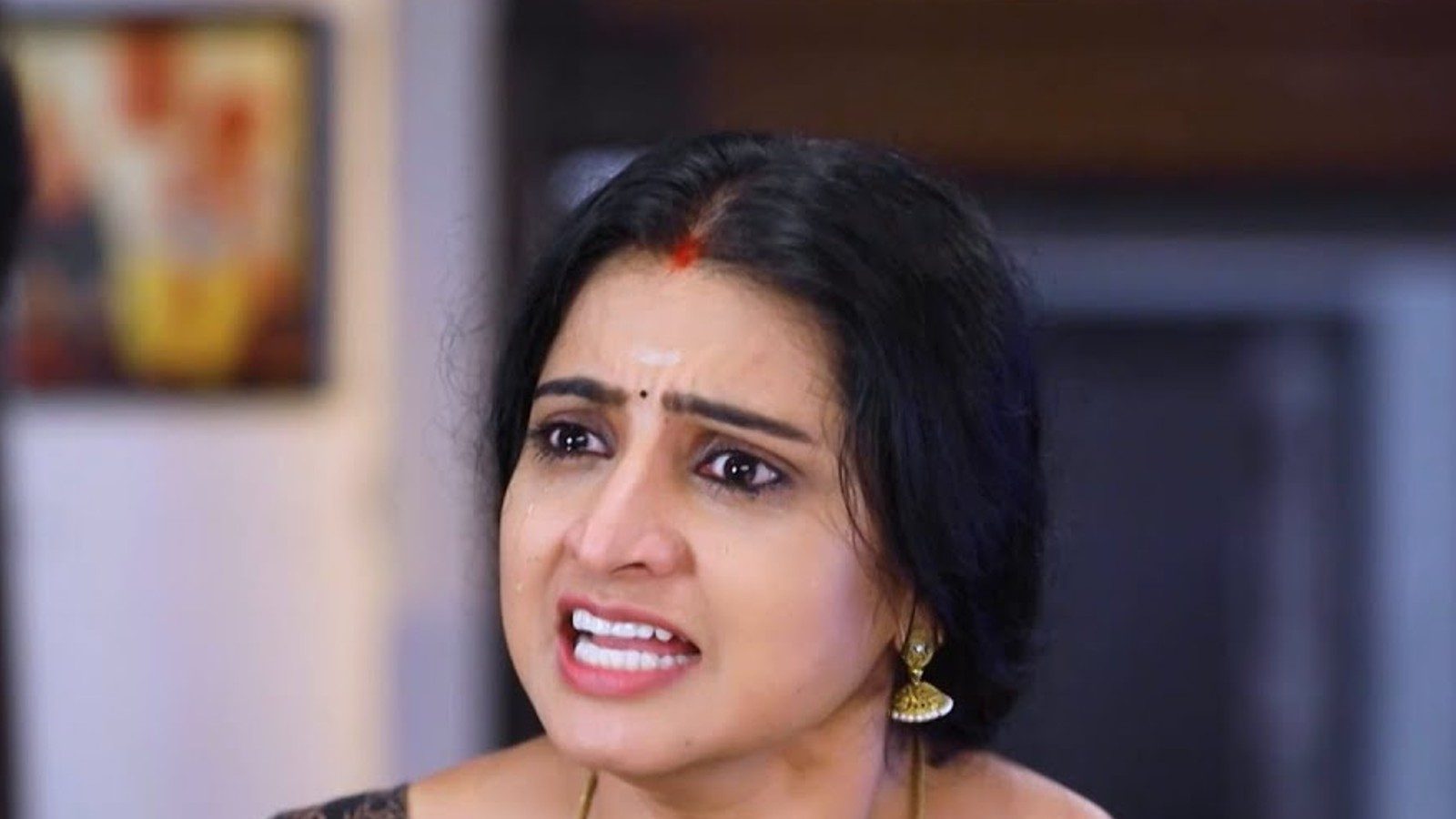 சுயநலவாதியாக தனத்தை மாற்றும் அம்மா.. கோபத்தில் பாண்டியன் ஸ்டோர்ஸ் மூர்த்தி!