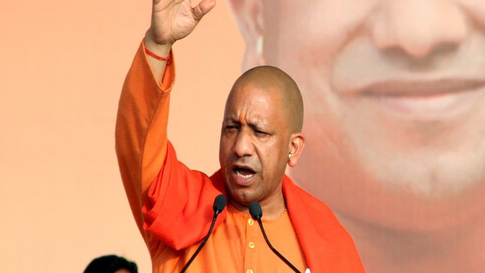 விமர்சனங்களை தாண்டி வீறுநடை போடும் யோகி ஆதித்யநாத் - உ.பி-யை கைப்பற்றும் பாஜக..