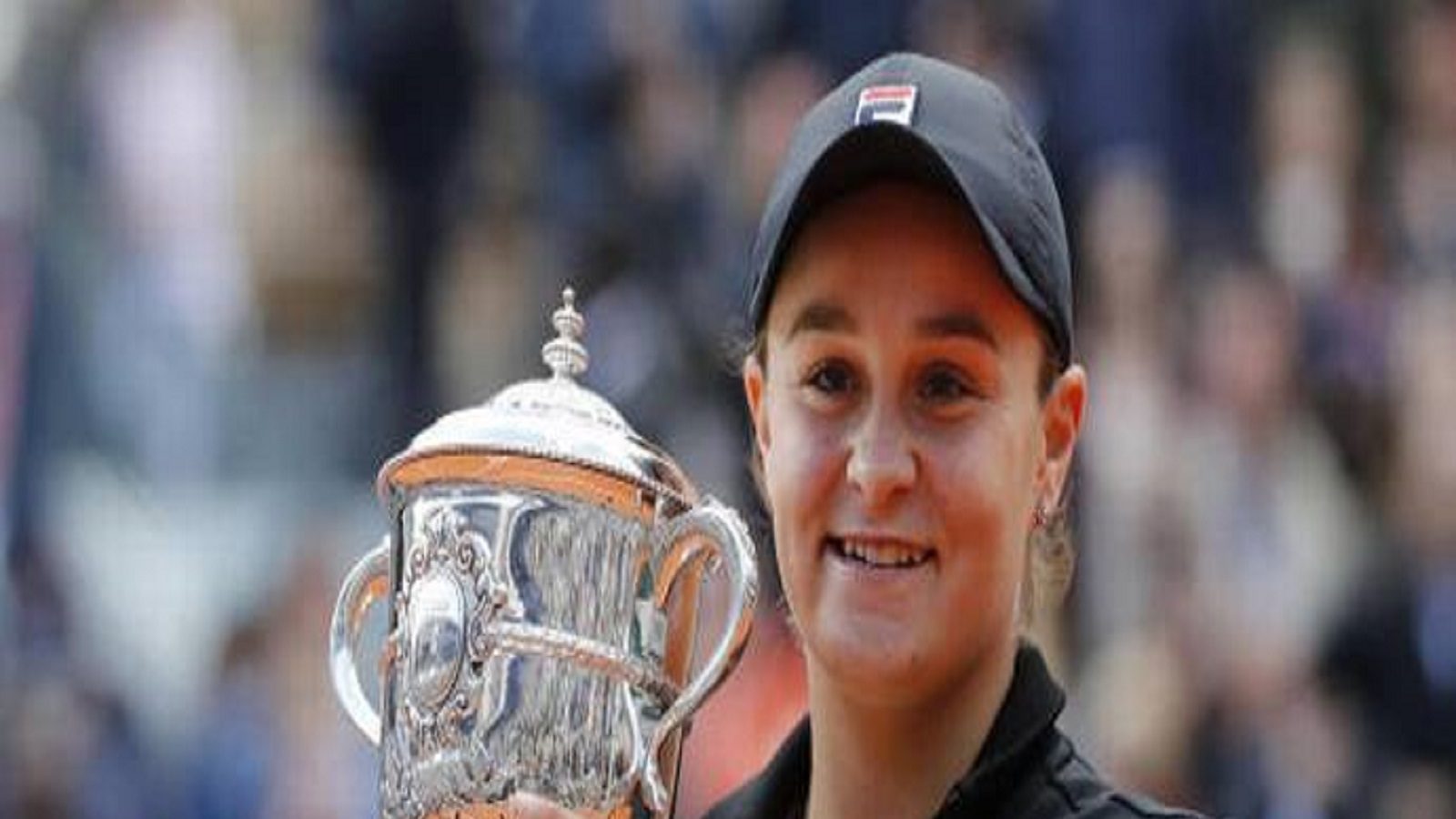 Ash Barty: கிரிக்கெட் வீராங்கனை, டென்னிஸ் நம்பர் 1 நட்சத்திரம் ஆஷ்லி பார்டி 25 வயதிலேயே அதிர்ச்சி ஓய்வு