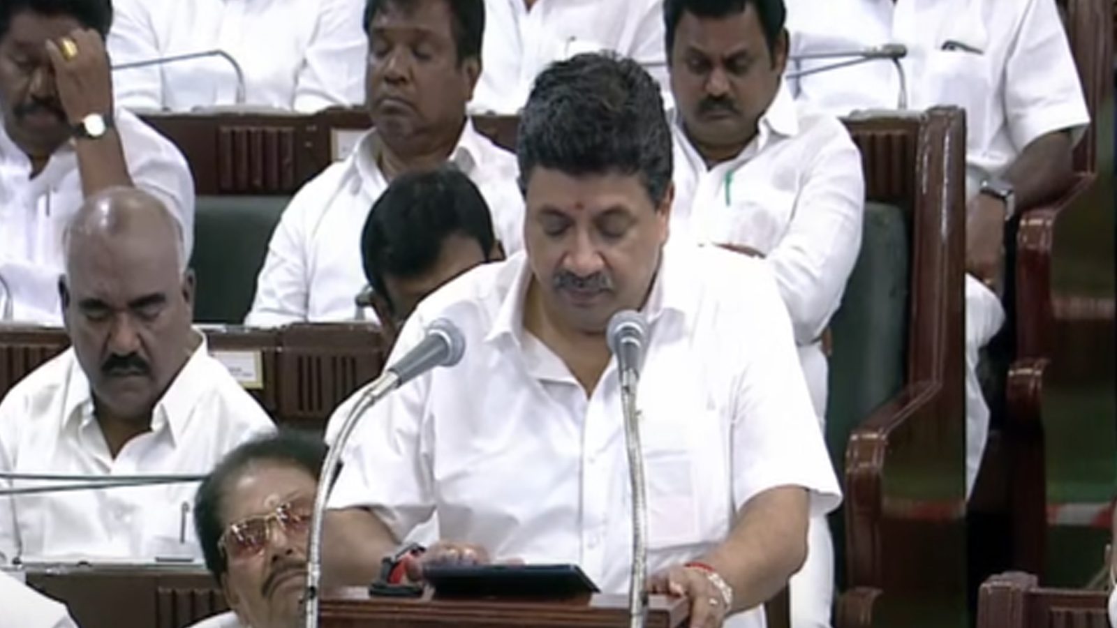 வட்டியில்லா பயிர்க்கடன் திட்டத்துக்கு ரூ.200 கோடி ஒதுக்கீடு - நிதியமைச்சர் பழனிவேல் தியாகராஜன்