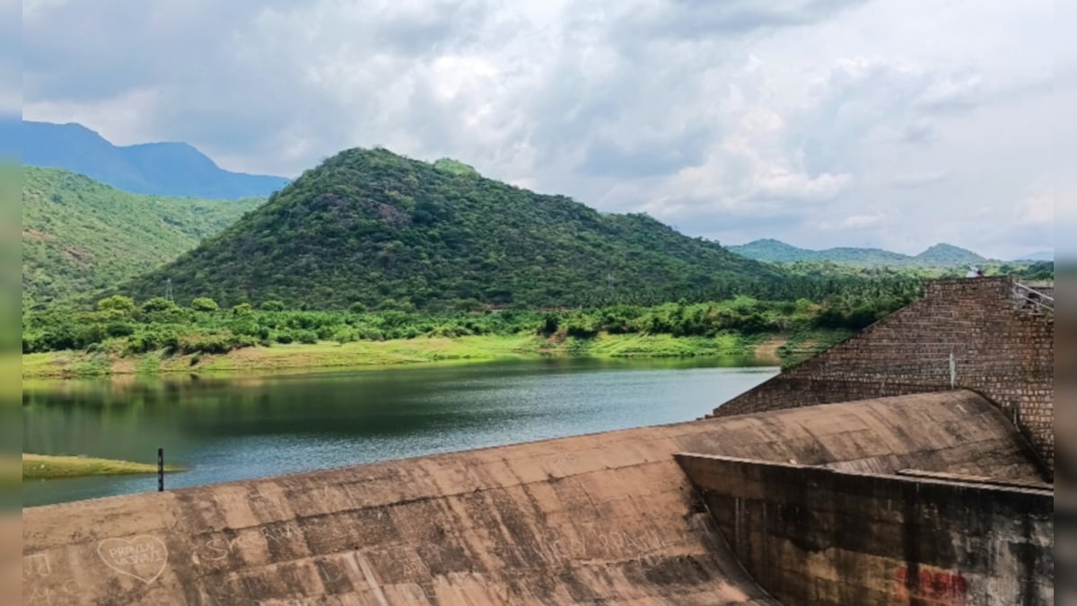 தேனியில் இதமான மழையால் மக்கள் மகிழ்ச்சி.. அணைகளில் நீர் இருப்பு எவ்வளவு?