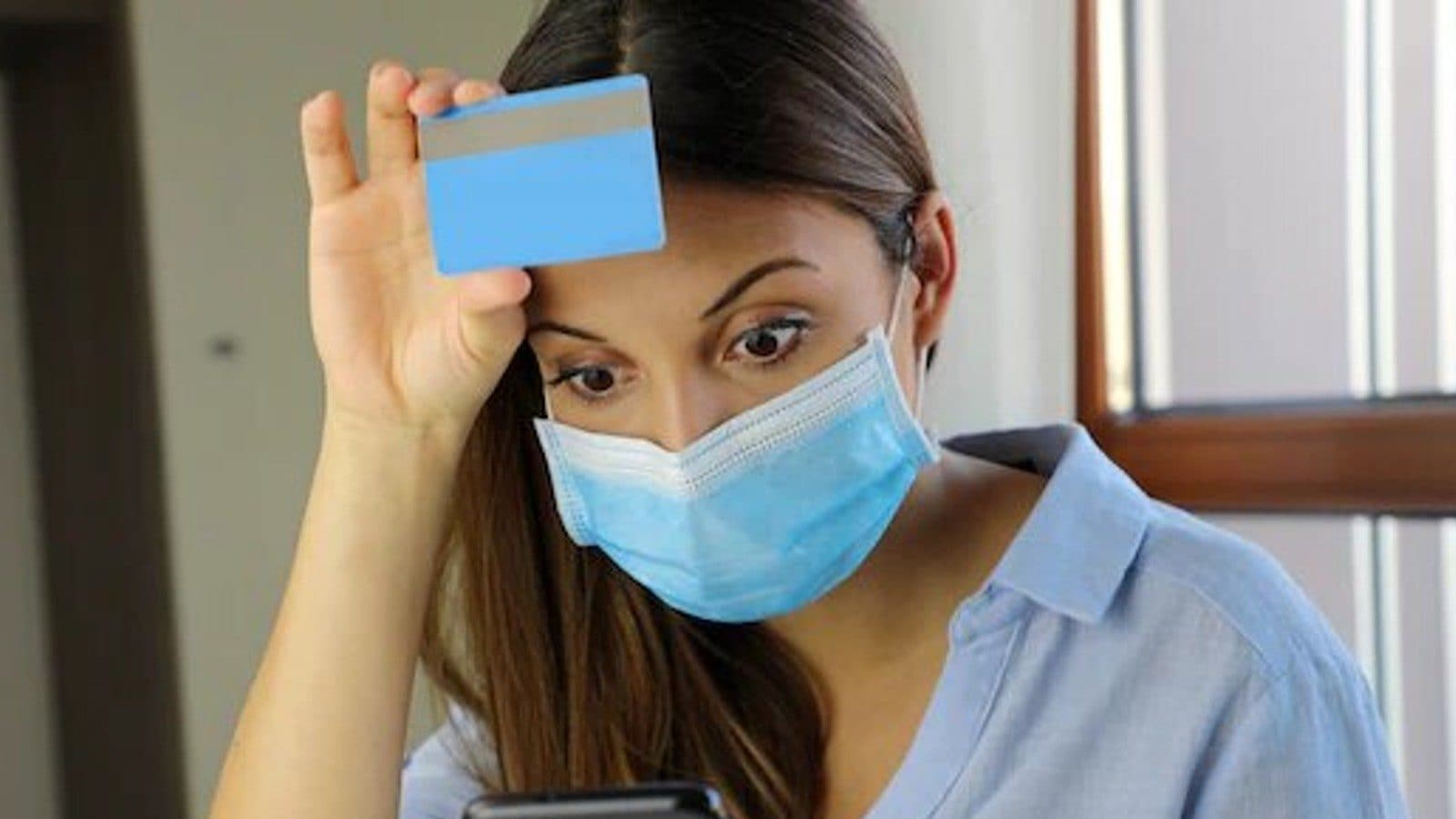 அடுத்த மாதம் முதல் நடைமுறைக்கு வரும் புது ரூல்ஸ்.. டெபிட், கிரெடிட் யூசர்கள் நோட் பண்ணிங்கோங்க!