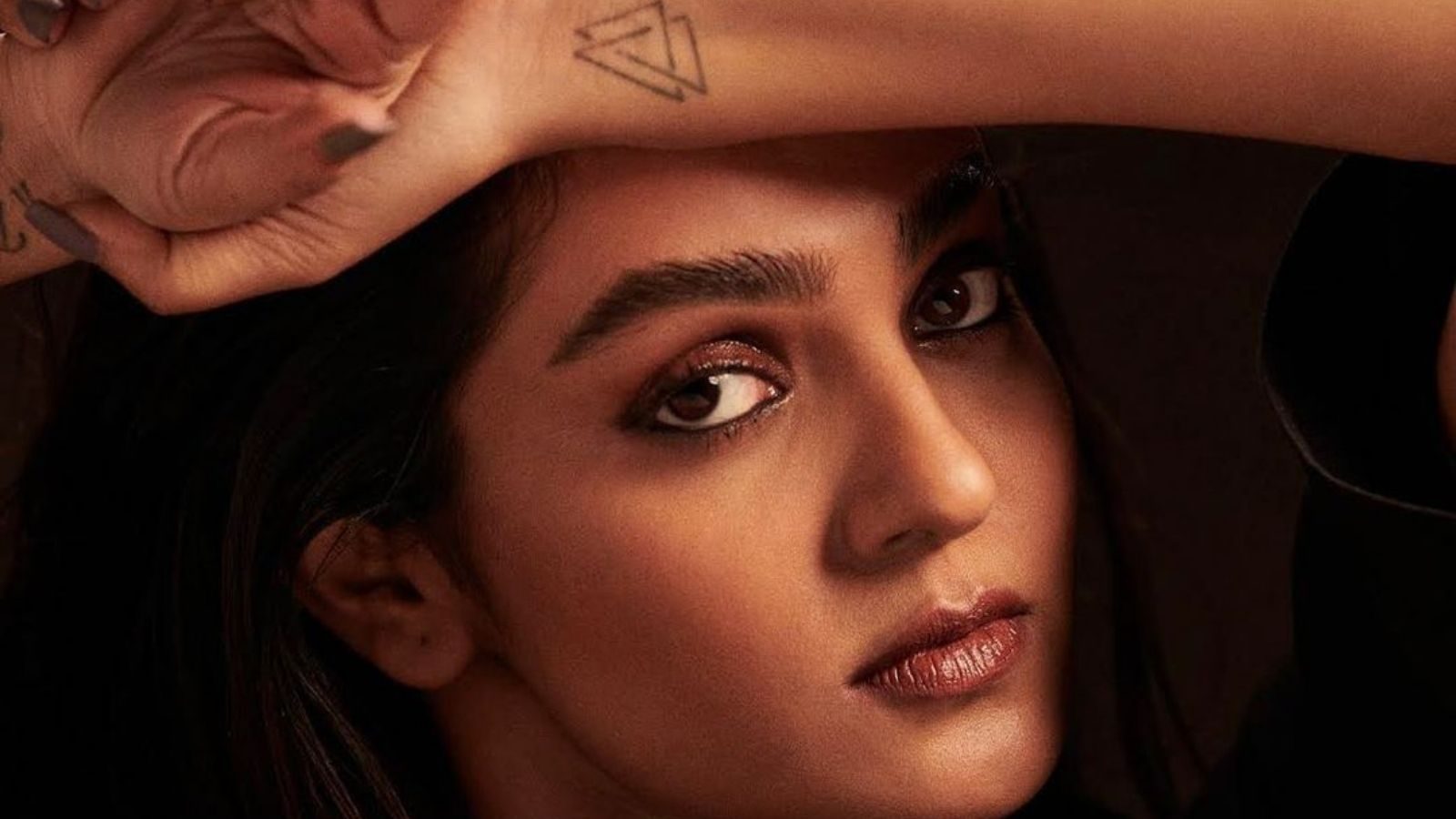 HBD Parvathy: தனித்துத் தெரியும் நடிகை பார்வதியின் பிறந்தநாள்! - படங்கள்