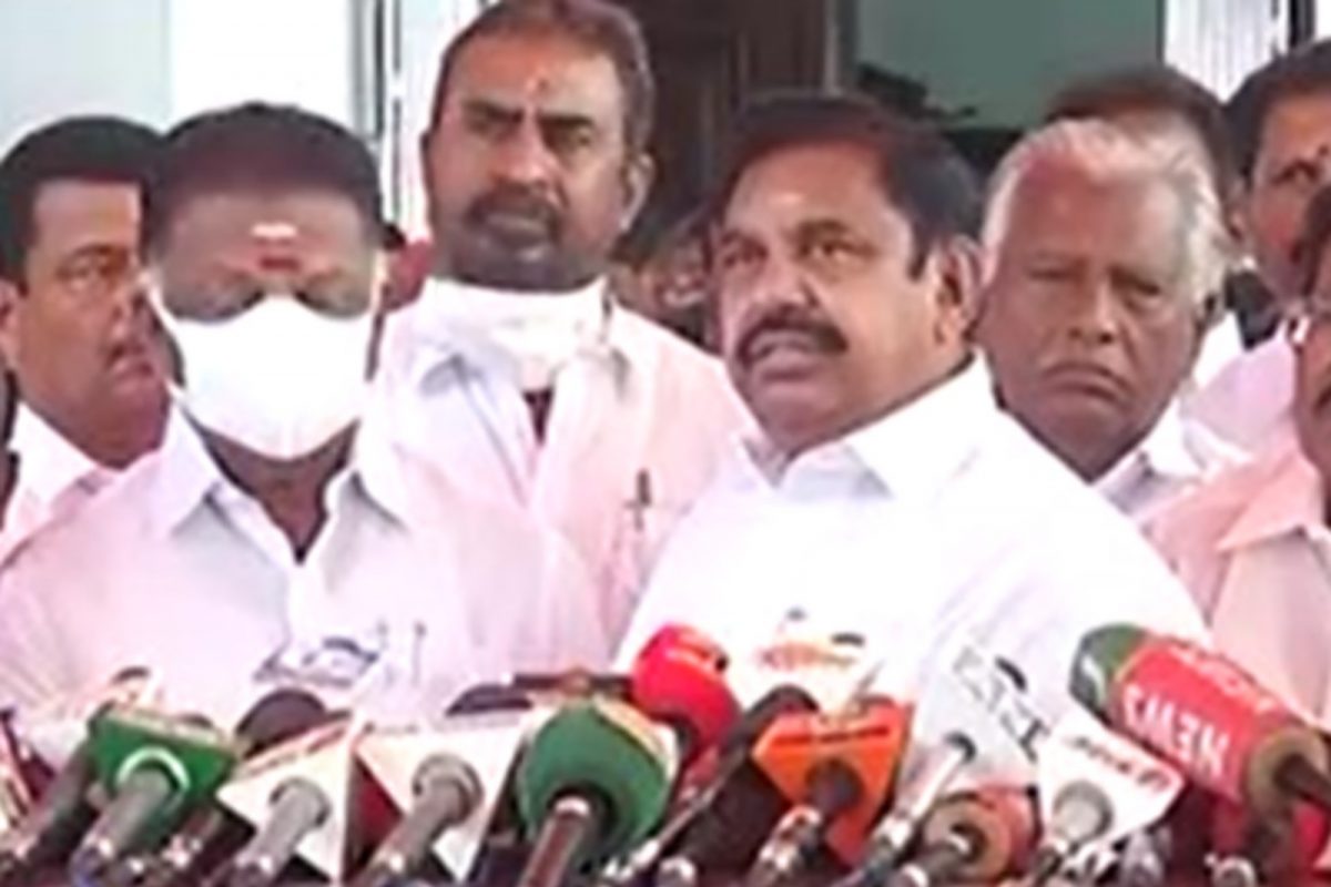 அதிமுக வெளிநடப்பு