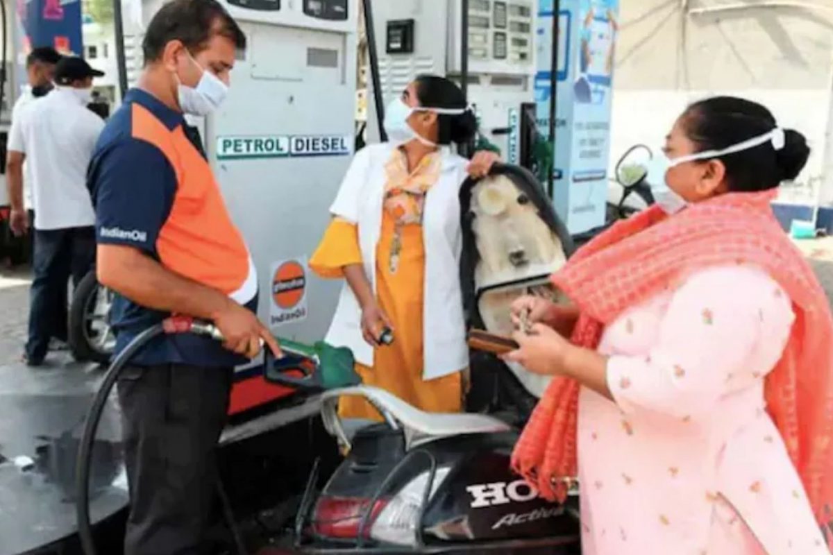 40ஆவது நாளாக இன்றும் பெட்ரோல்-டீசல் விலையில் மாற்றம் இல்லை 40ஆவது நாளாக இன்றும் பெட்ரோல்-டீசல் விலையில் மாற்றம் இல்லை