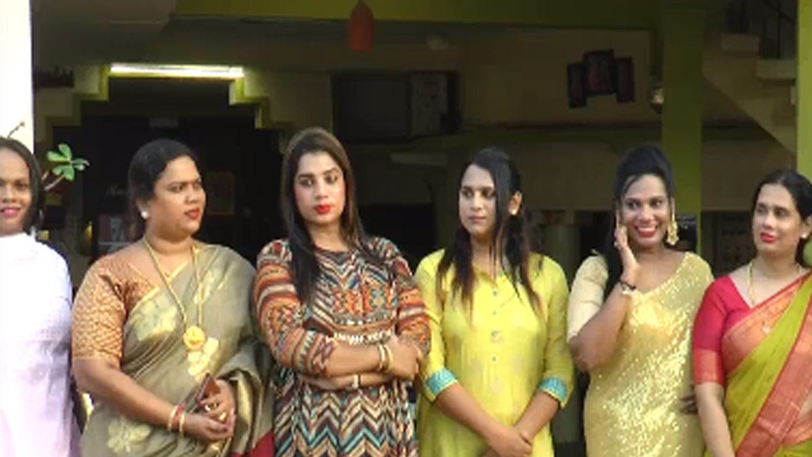 தேர்தல் நடைமுறைகளில் மூன்றாம் பாலினத்தவர்களை முழுமையாக பங்கேற்க  நடவடிக்கை..  தேர்தல் ஆணையம் புது திட்டம்