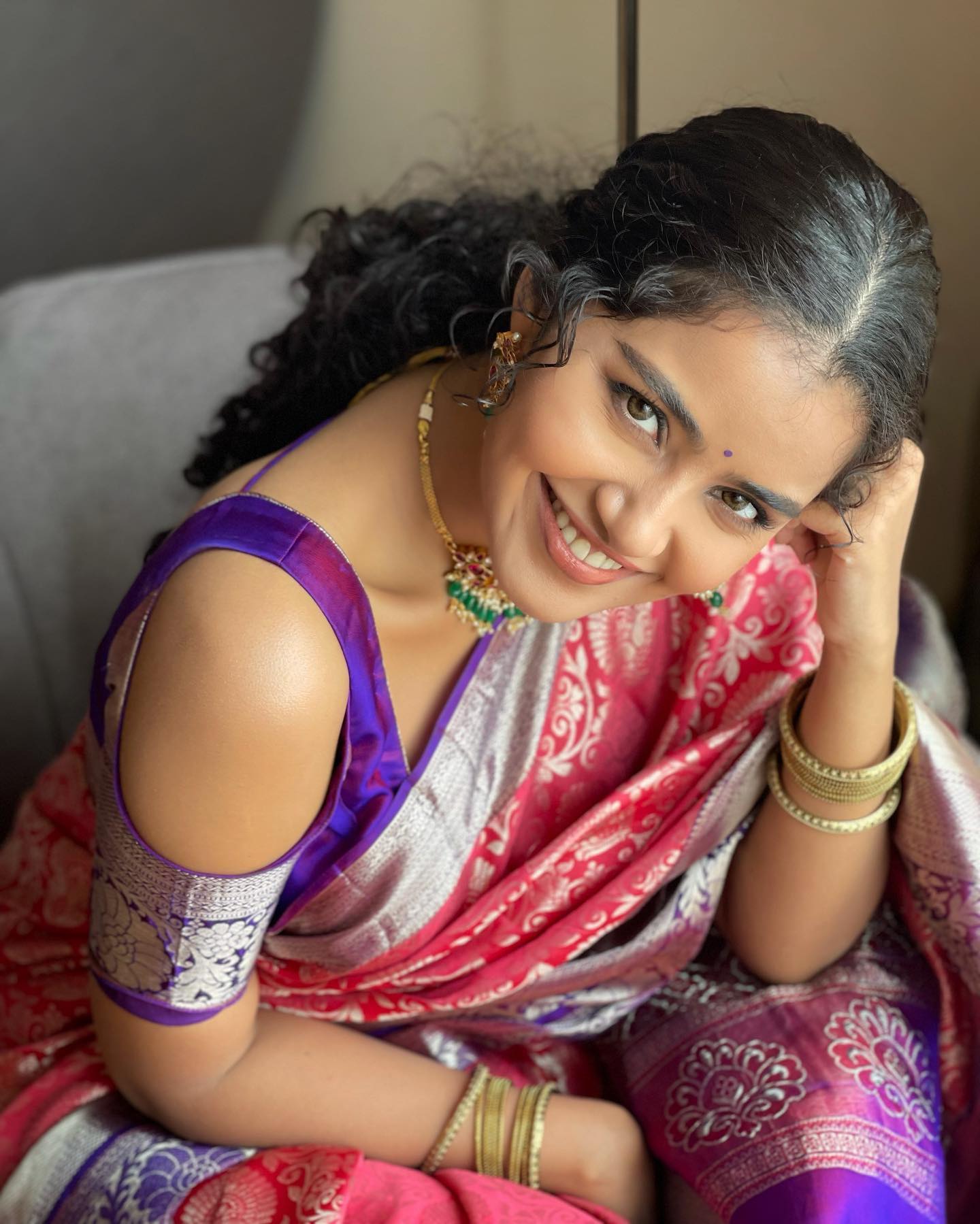  நடிகை அனுபமா பரமேஸ்வரன் ( Image : Instagram @anupamaparameswaran96)