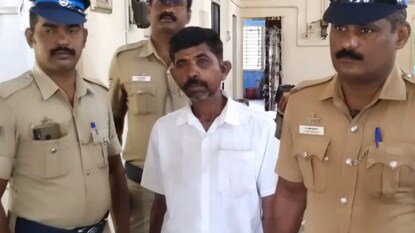 மகனை அரிவாளால் வெட்டிய தந்தை