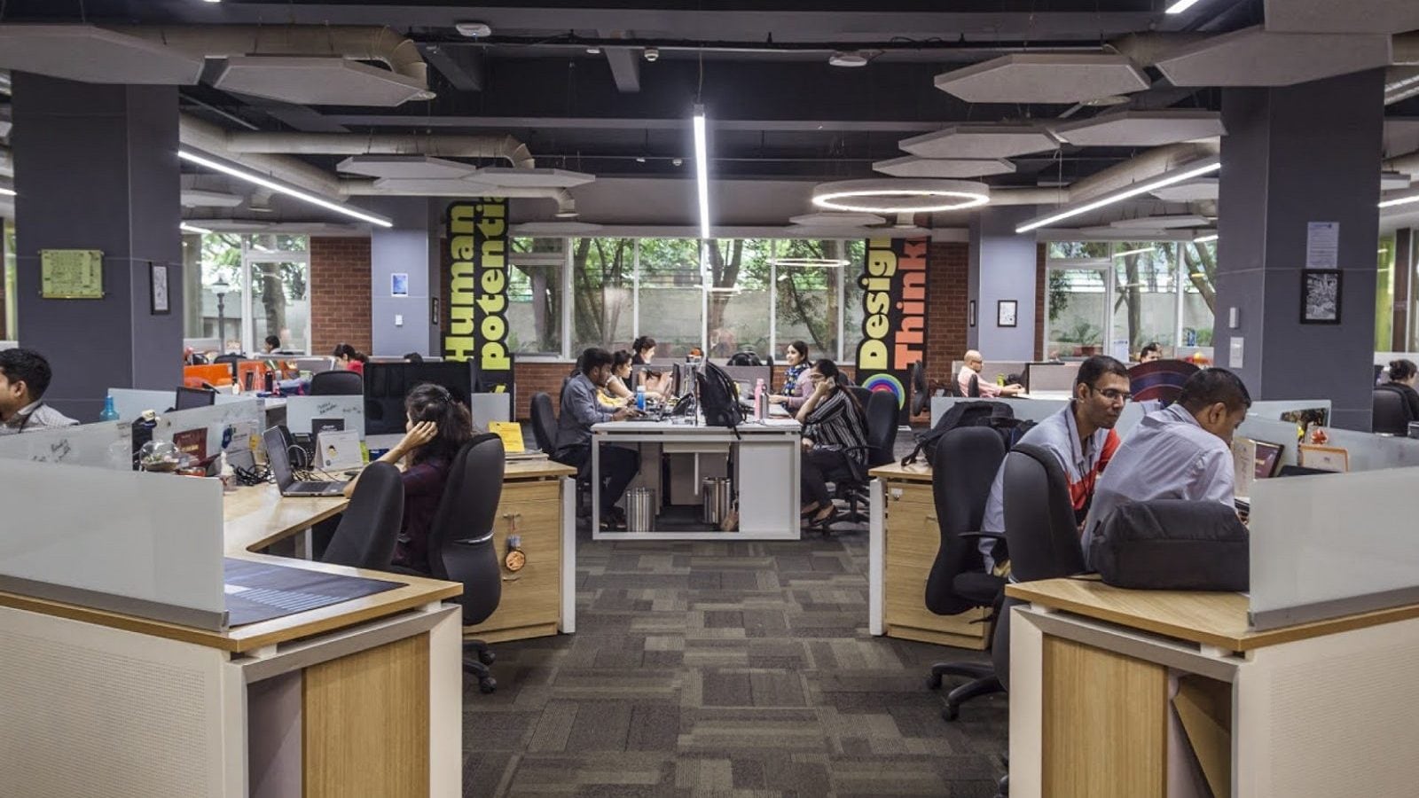 ஒரே நேரத்துல இரண்டு சம்பளம்.. மூன்லைட்டிங் விவகாரத்தில் பச்சைக்கொடி காட்டிய இன்போசிஸ்!