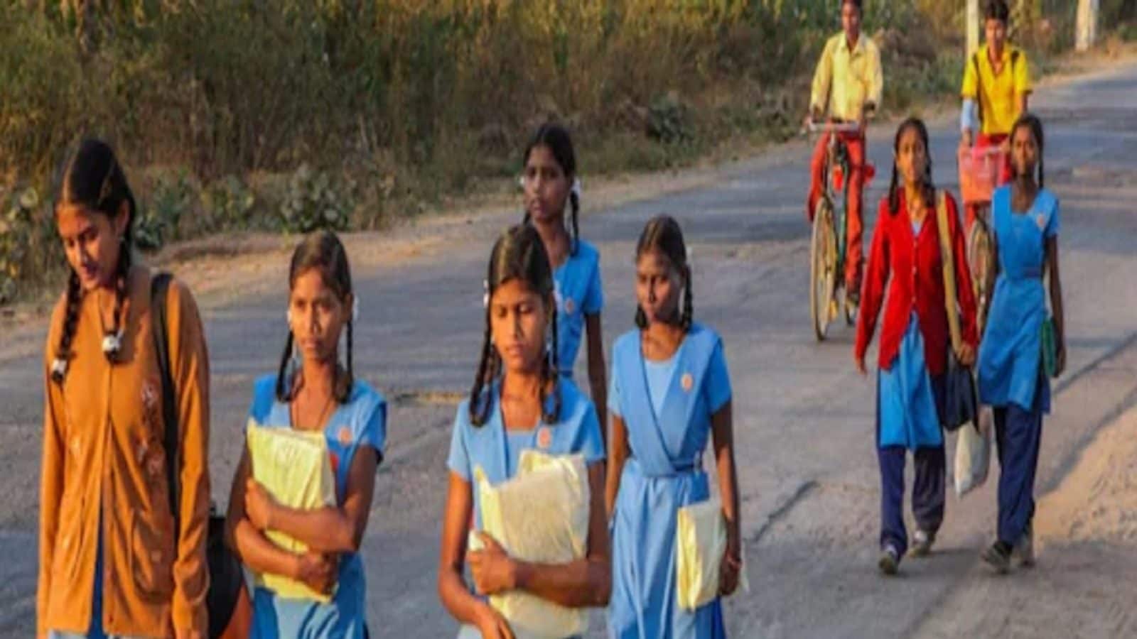 பள்ளிகளுக்கு 5 நாள் விடுமுறை... வாட்டி வதைக்கும் வெப்பக்காற்றால் ஒடிசா அரசு அறிவிப்பு