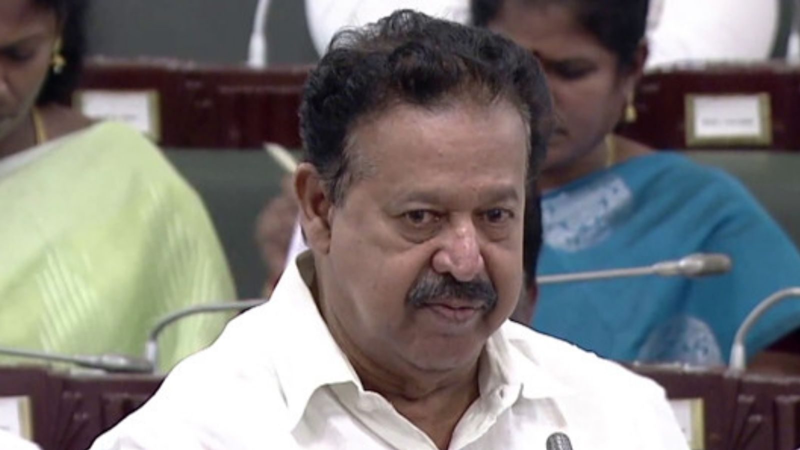 பல்கலைக்கழக துணைவேந்தர் நியமனத்தில் மாநில அரசுக்கே அதிகாரம்... சட்டப்பேரவையில் அமைச்சர் பொன்முடி சட்ட முன்வடிவு தாக்கல்