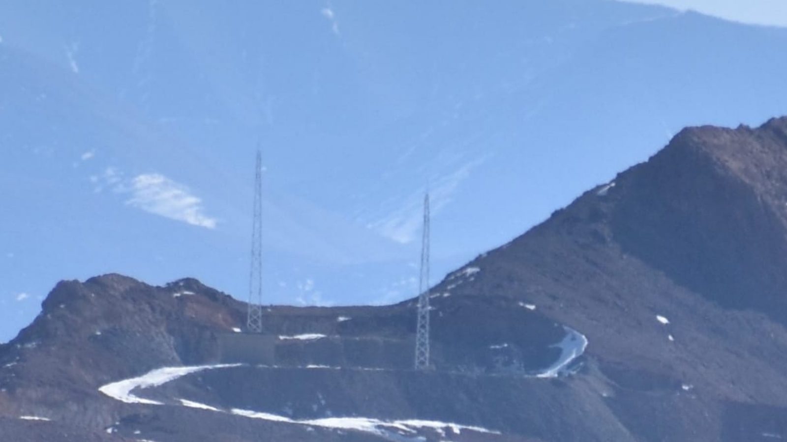 லடாக் எல்லை அருகே 3 மொபைல் டவர்களை ஏற்படுத்திய சீனா... அதிர்ச்சி தகவல்