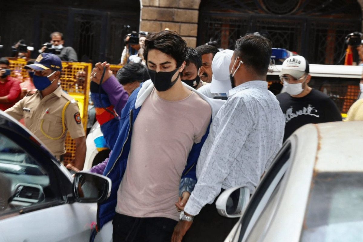 நடிகர் ஷாருக்கான் மகன் ஆர்யன் கானை விடுவித்தது போதை பொருள் தடுப்பு பிரிவு!