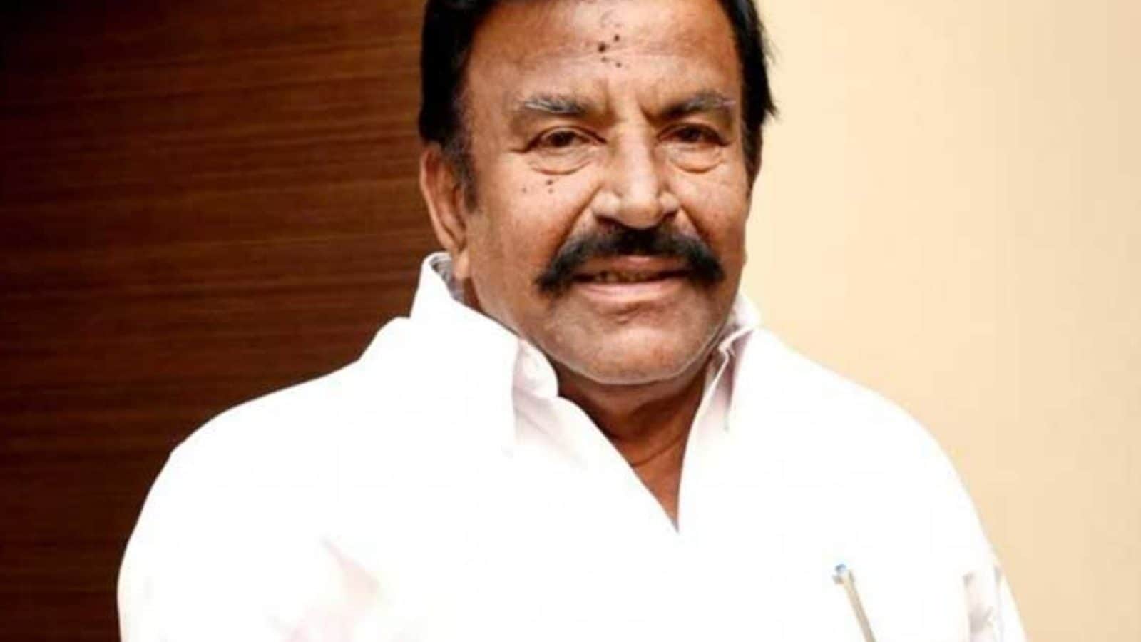 அரசியலில் யார் தான் புனிதர் இருக்கிறார்கள்? - அமைச்சர் கே.என்.நேரு கேள்வி