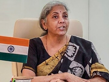 மத்திய நிதியமைச்சர் நிர்மலா சீதாராமன்