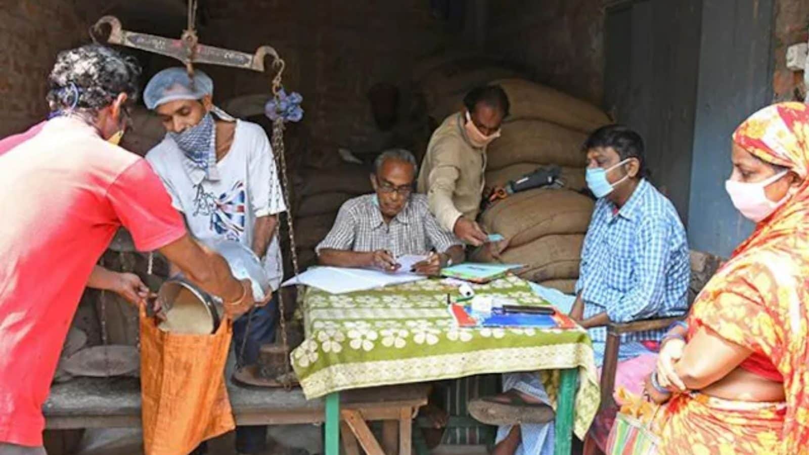 ரேஷன் கார்டில் திருத்தம் செய்ய வேண்டுமா.. இன்று சிறப்பு முகாம்..! மிஸ் பண்ணிடாதீங்க