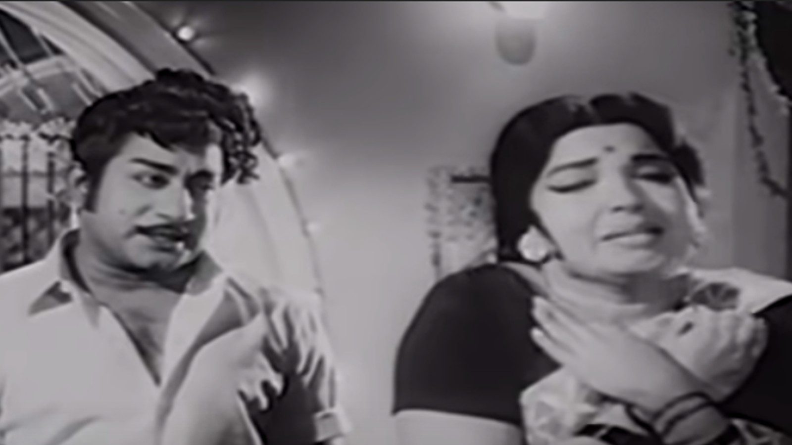 மதுரையில் முதல்முறை 5 லட்சம் வசூலித்த திரைப்படம் எது தெரியுமா?