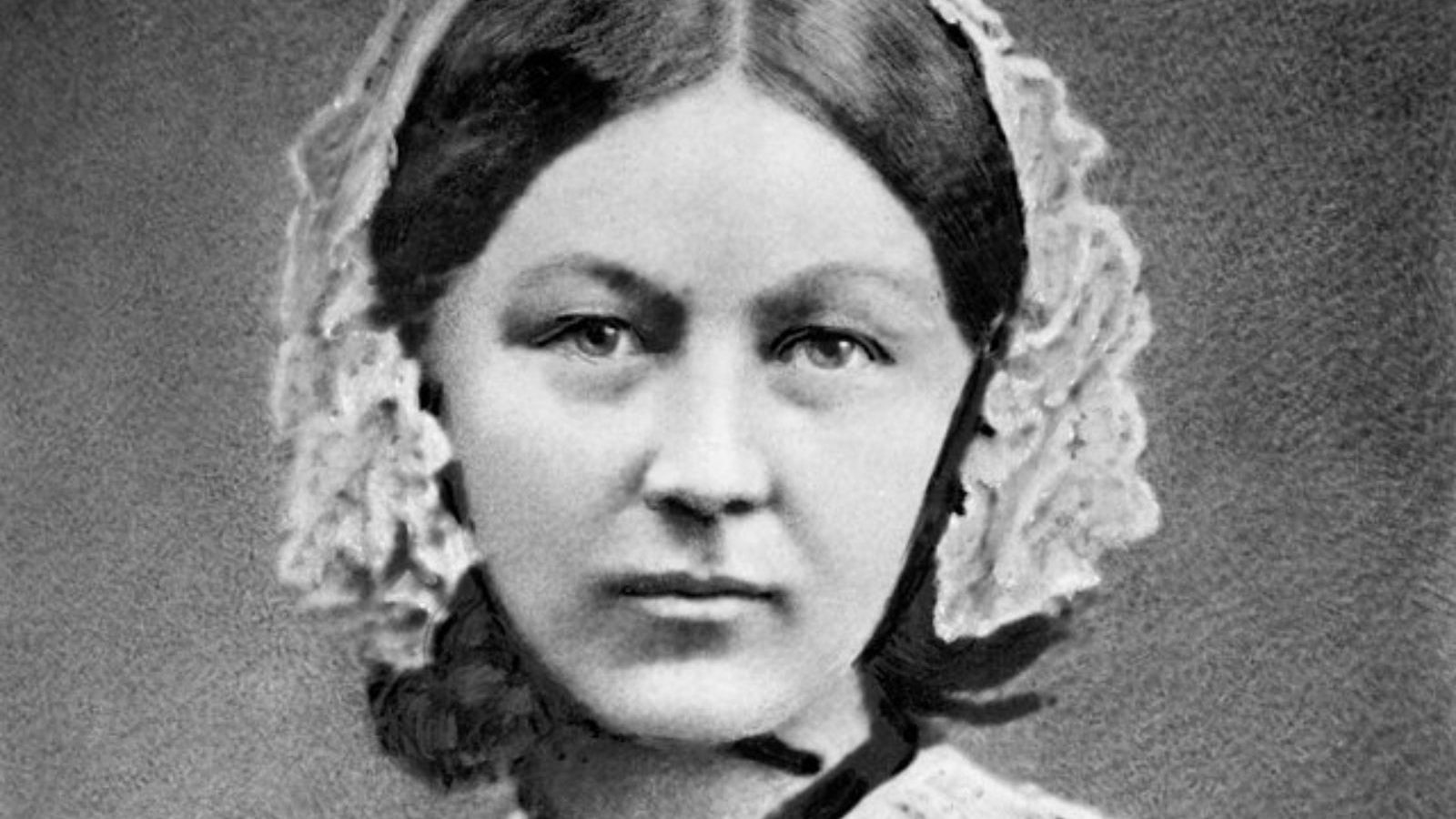 பிளாரன்ஸ் நைட்டிங்கேலின் பிறந்த நாள் ஏன் செவிலியர் தினமாகக் கொண்டாடப்படுகிறது.?