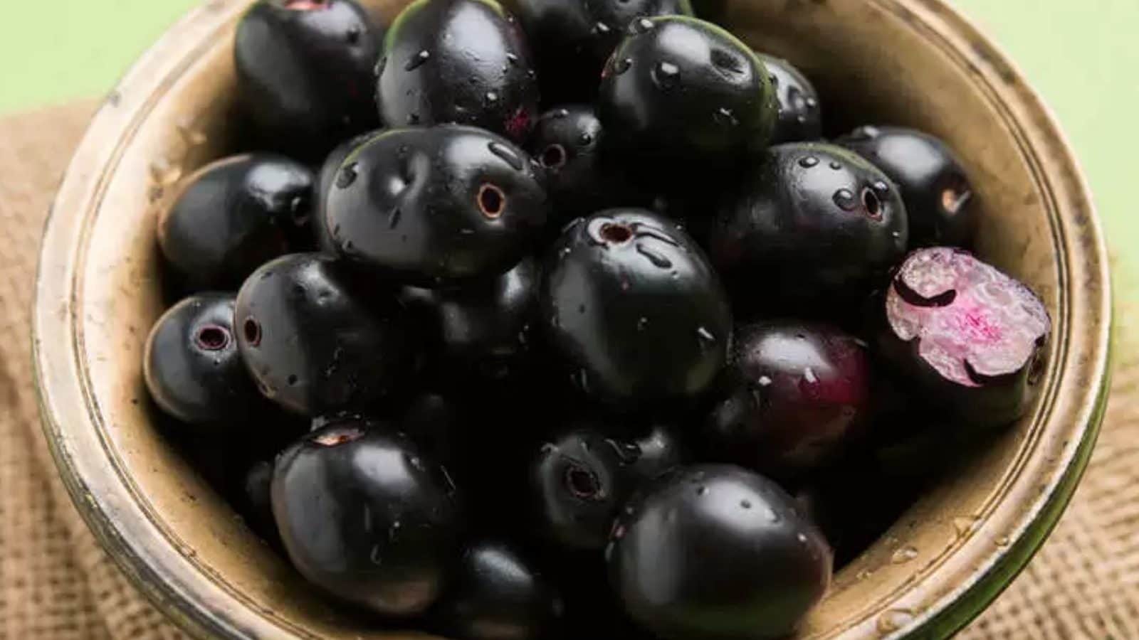 நீரிழிவு நோயாளிகள் நாவல்பழம் சாப்பிடலாமா..? கூடாதா..? தெரிந்துகொள்ளுங்கள்...