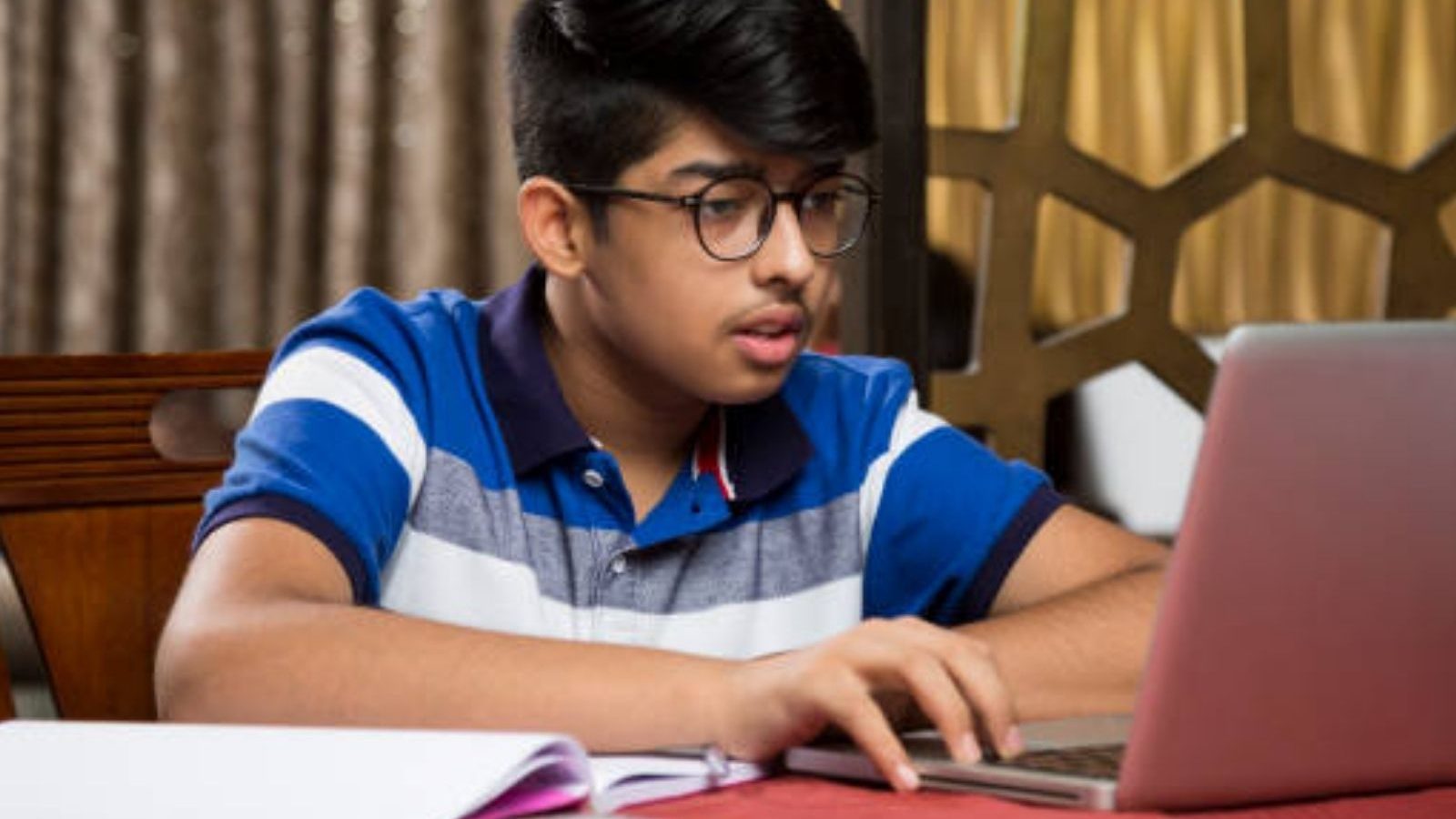 தேர்வு எழுத தயாராகும் மாணவர்கள் பின்பற்ற வேண்டிய 10 கோல்டன் ரூல்ஸ்..!