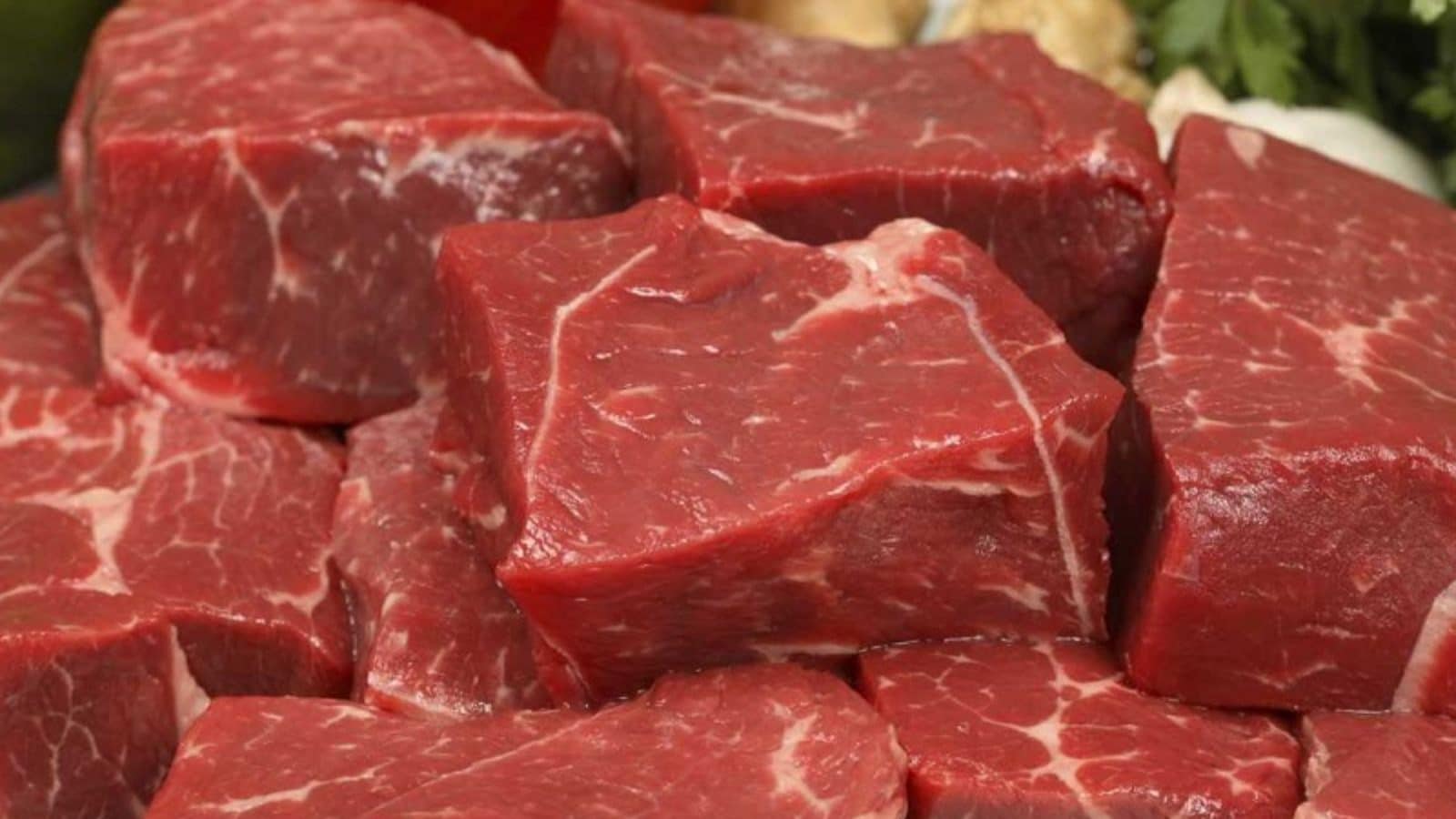 அசைவம் சாப்பிடும் போது இதையெல்லாம் சாப்பிடாதீர்கள்...