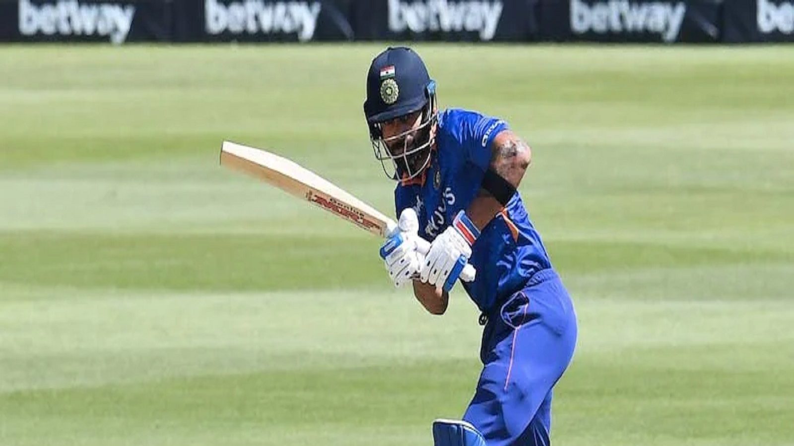 அடுத்த சர்வதேச தொடர் : விராட் கோலி நீக்கம்?