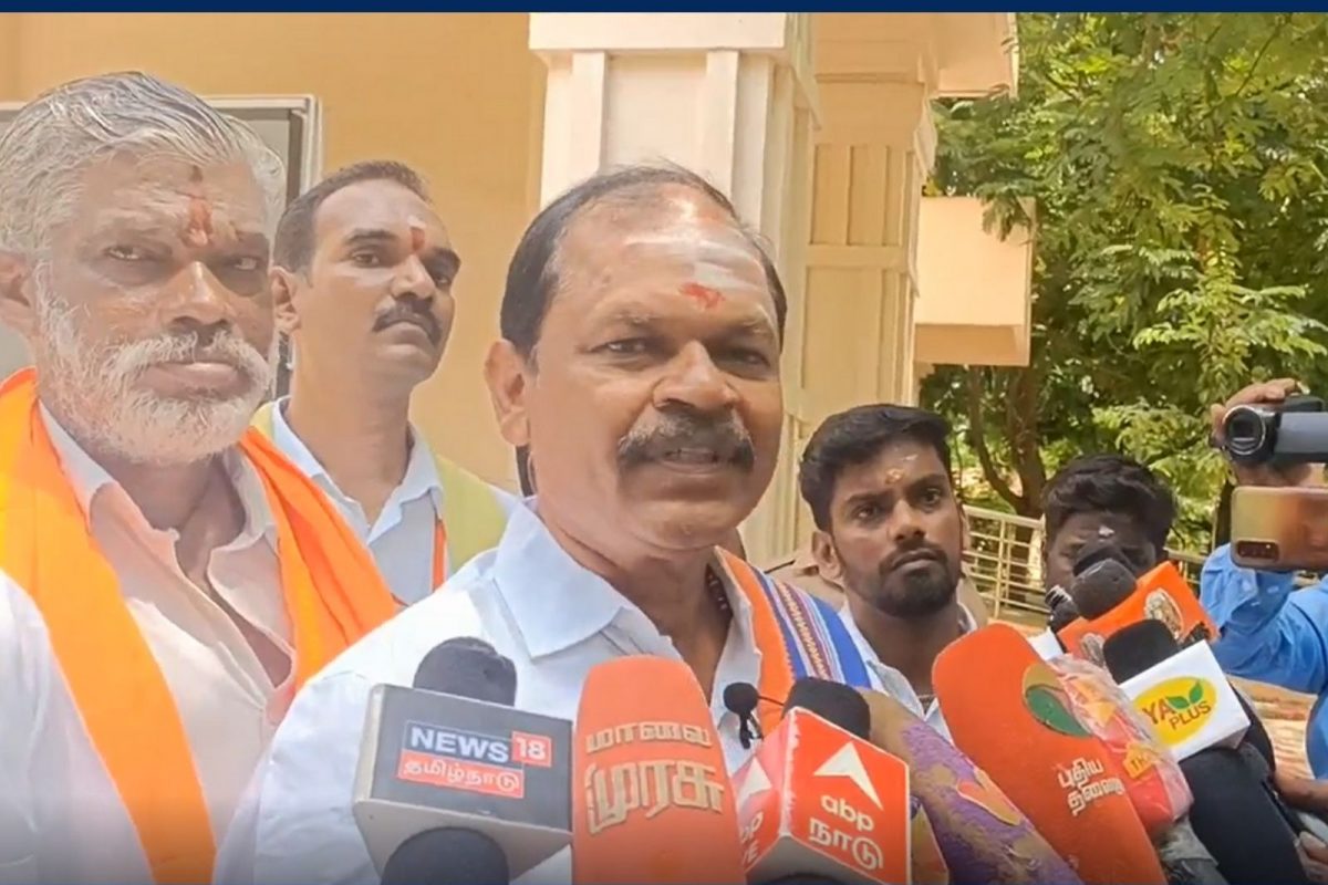 விஜய் தன் ரசிகர்களுக்கு அறிவுரை கூற வேண்டும் - அர்ஜுன் சம்பத்