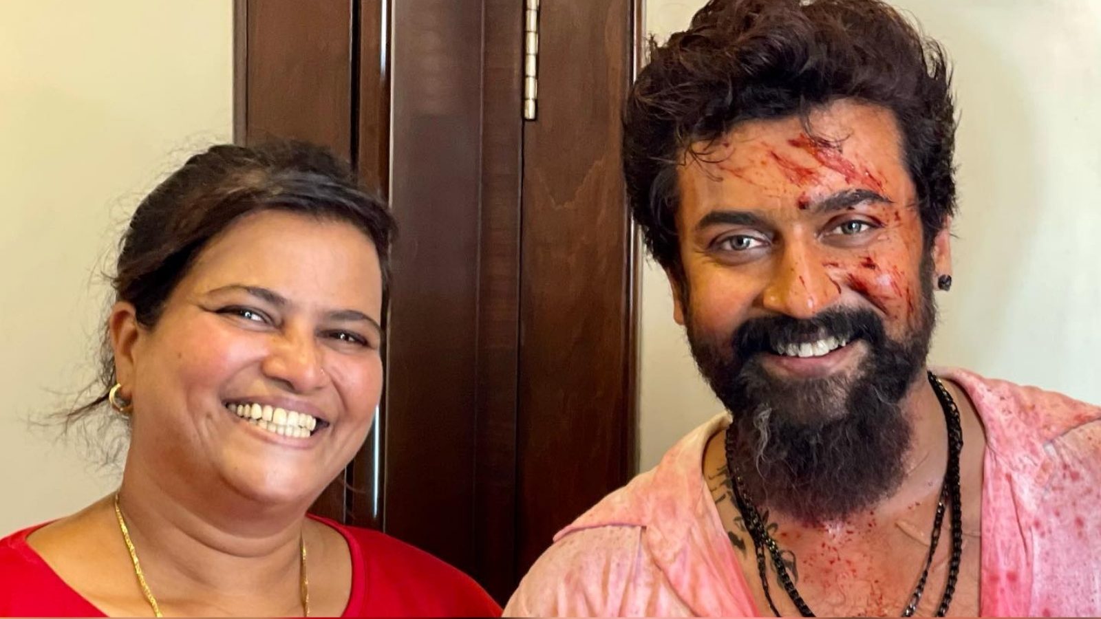 ரோலக்ஸாக மாற்றிய மேக்அப் – டிசைனருக்கு நன்றி தெரிவித்த சூர்யா… வைரலாகும் பதிவு