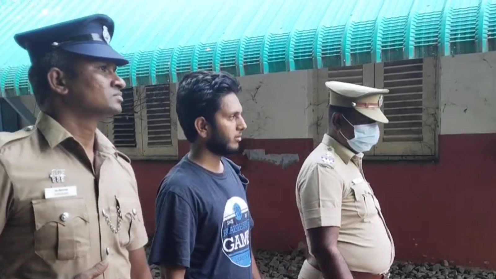 சேலத்தில் வடமாநில இளைஞர் கடத்தப்பட்ட வழக்கில் திடுக்கிடும் தகவல்..! புனேவில் மீட்கப்பட்ட இளைஞரிடம் போலீஸார் விசாரணை