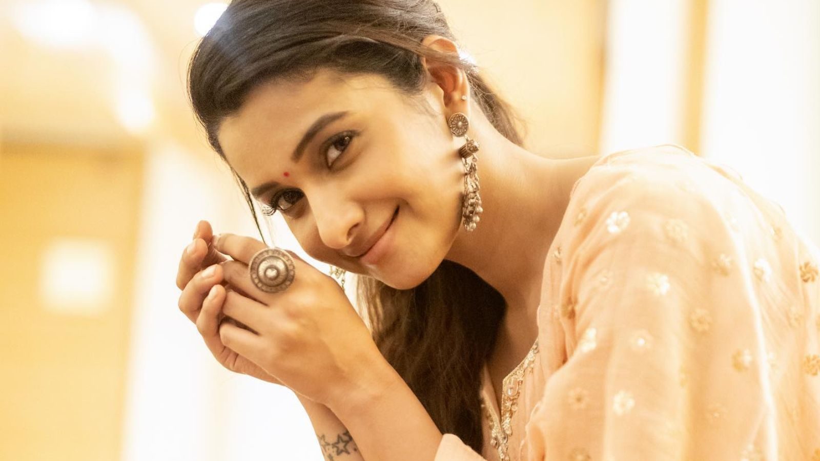 மீடியாவுக்கு வரலைன்னா பாய் ஃப்ரெண்டை கல்யாணம் பண்ணி செட்டில் ஆகியிருப்பேன் - பிரியா பவானி சங்கர்